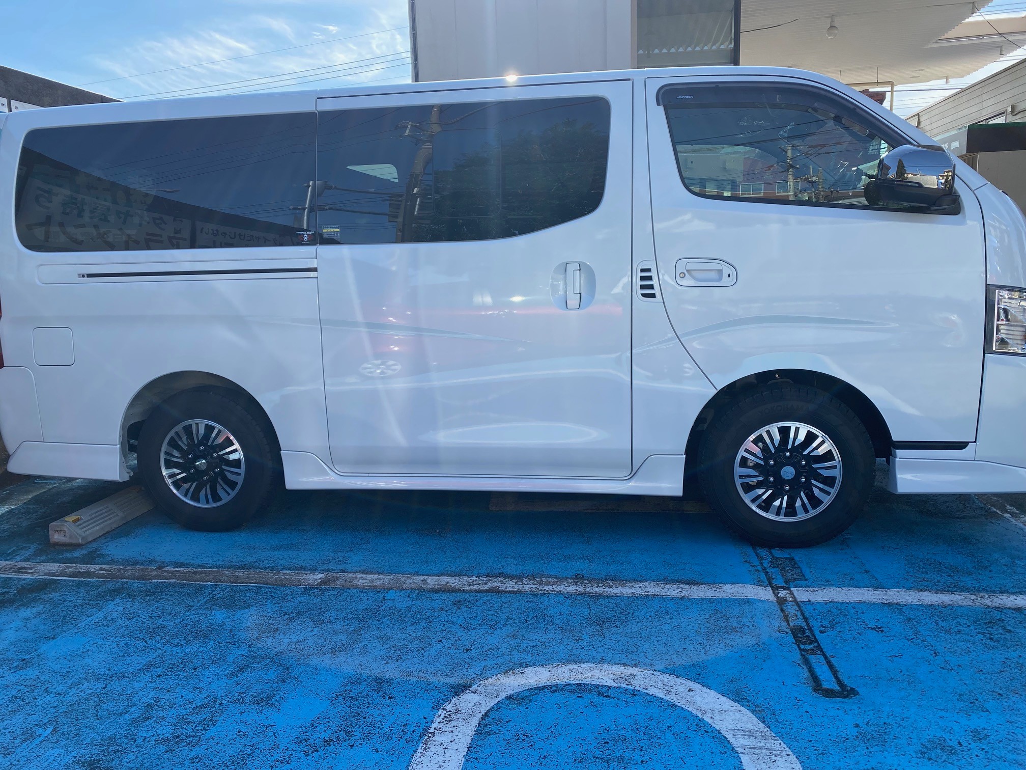楽天市場】nv350 キャラバン ローダウンキット玄武の通販