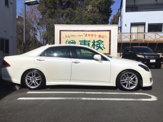 クラウンアスリート GRS200 テイン車高調 取付！ | 店舗おススメ