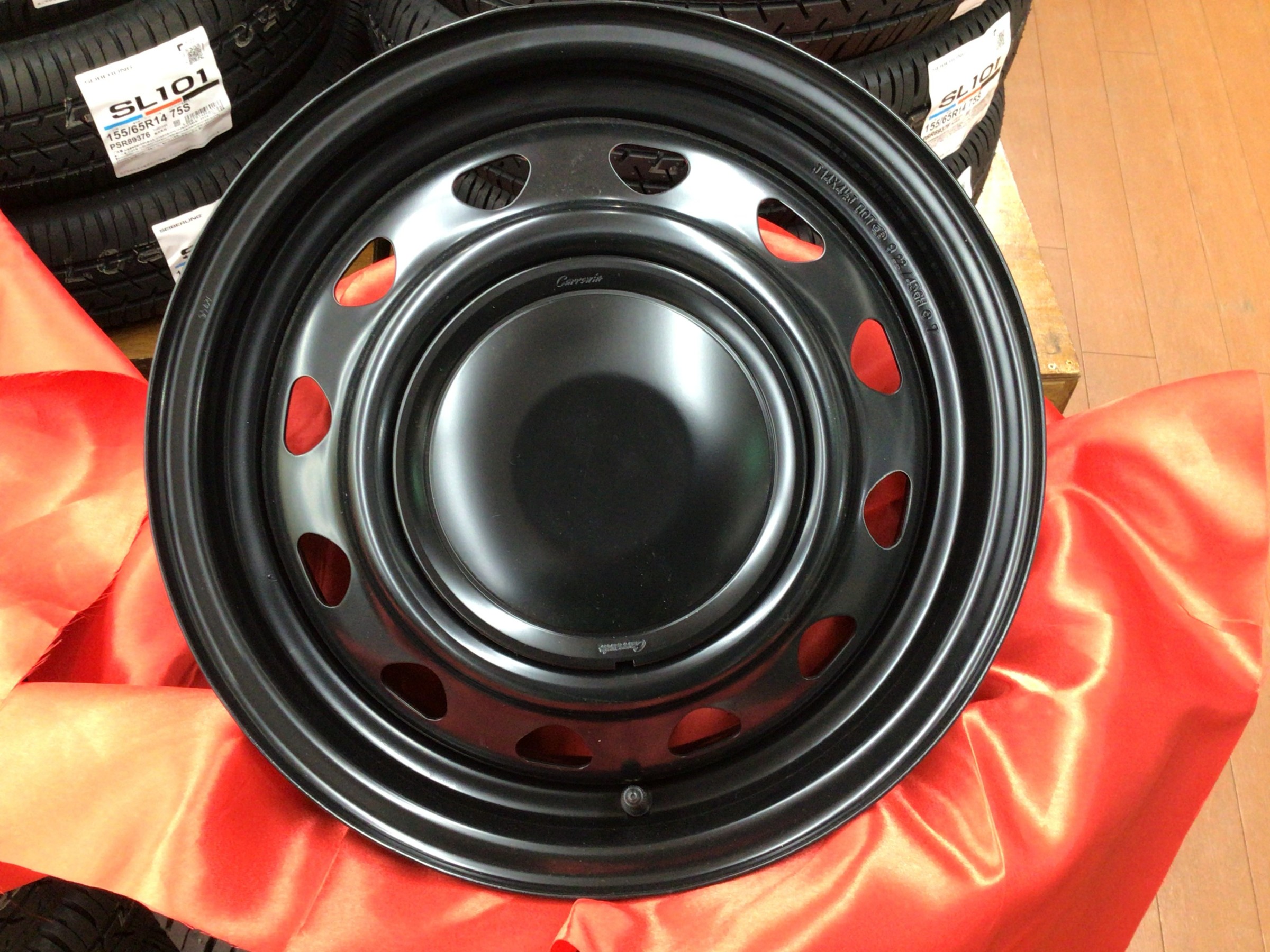 155/65R14スチールホイール、タイヤ 鉄チン デミオ純正鉄チン14インチ