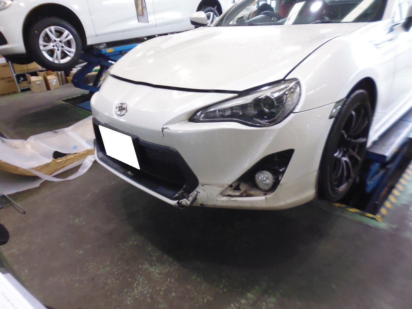 ZN6型86 TRDフロントスポイラーでスタイルアップ♪ | 店舗お