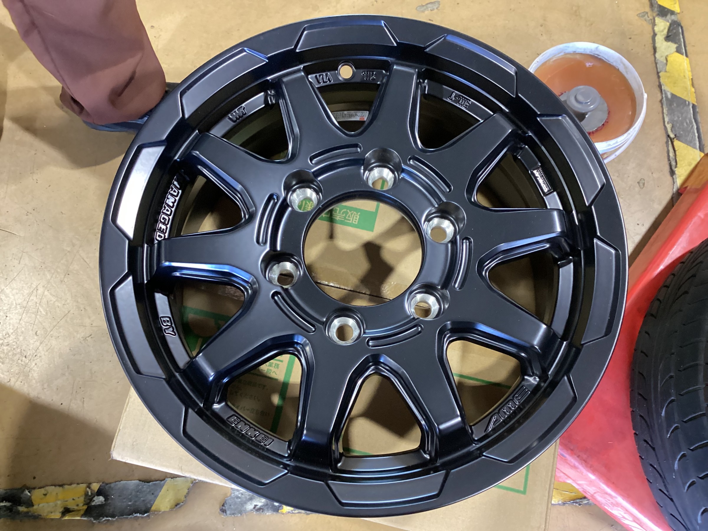 楽天市場】定価167200円 ハイエース用新品16インチホイール4本