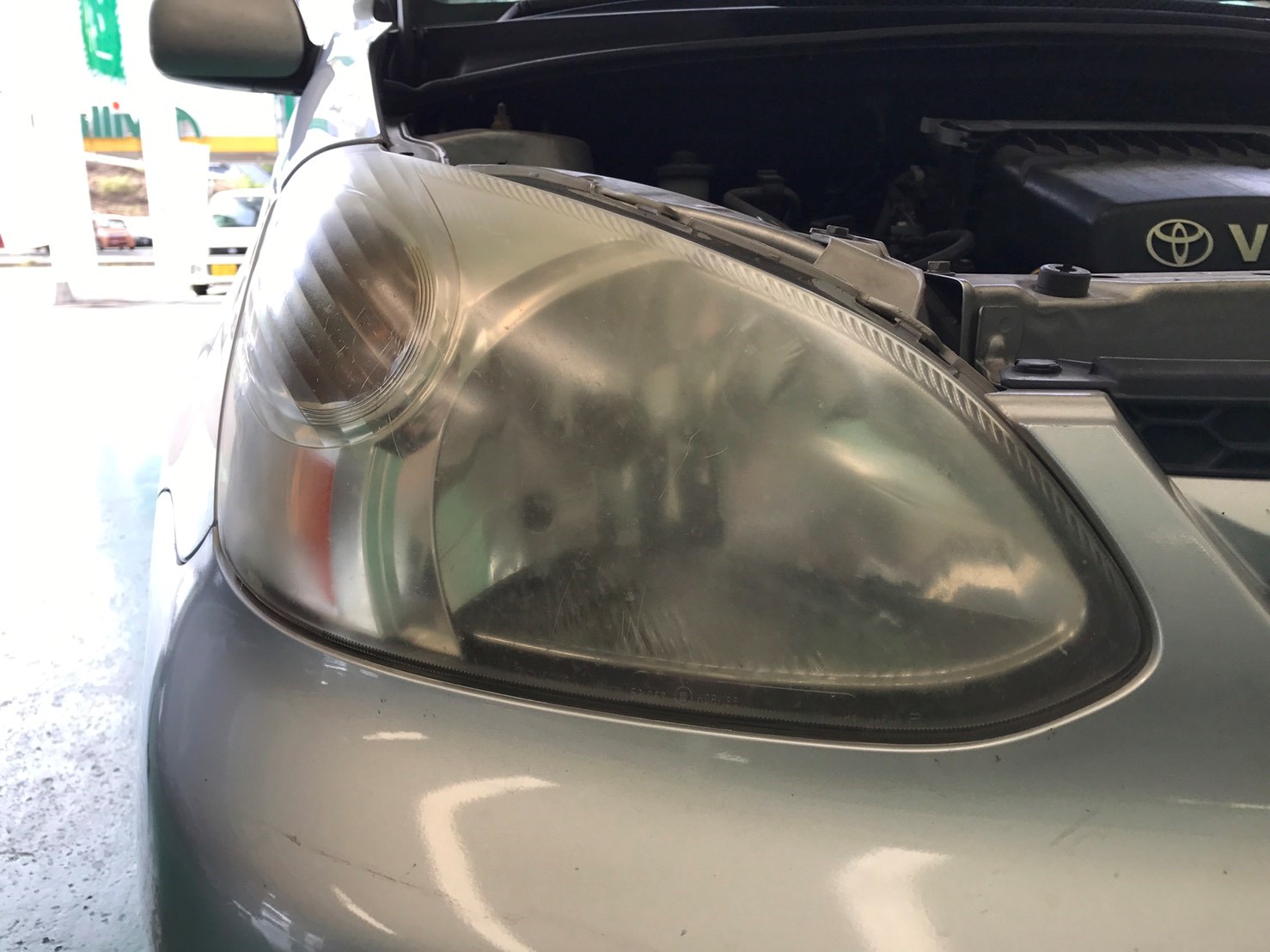 ヘッドライトクリーニング トヨタ プラッツ その他 サービス事例 タイヤ館 宇都宮西 タイヤからはじまる トータルカーメンテナンス タイヤ館グループ