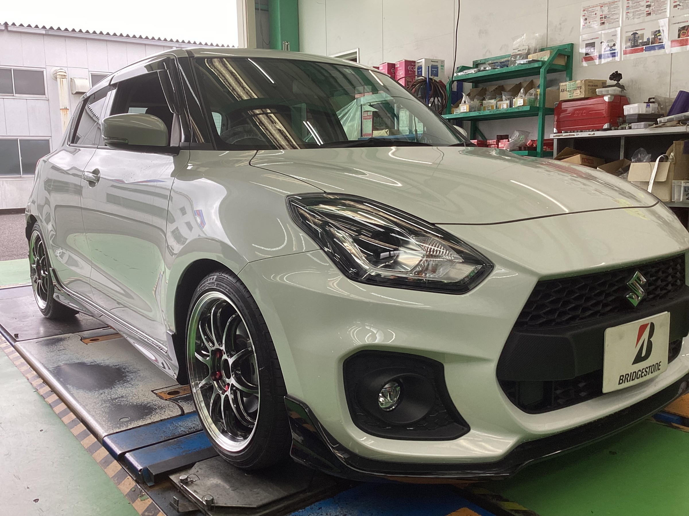 WORK EMOTION ZR10 スズキ スイフト スポーツ CBA-ZC33S 1ピース