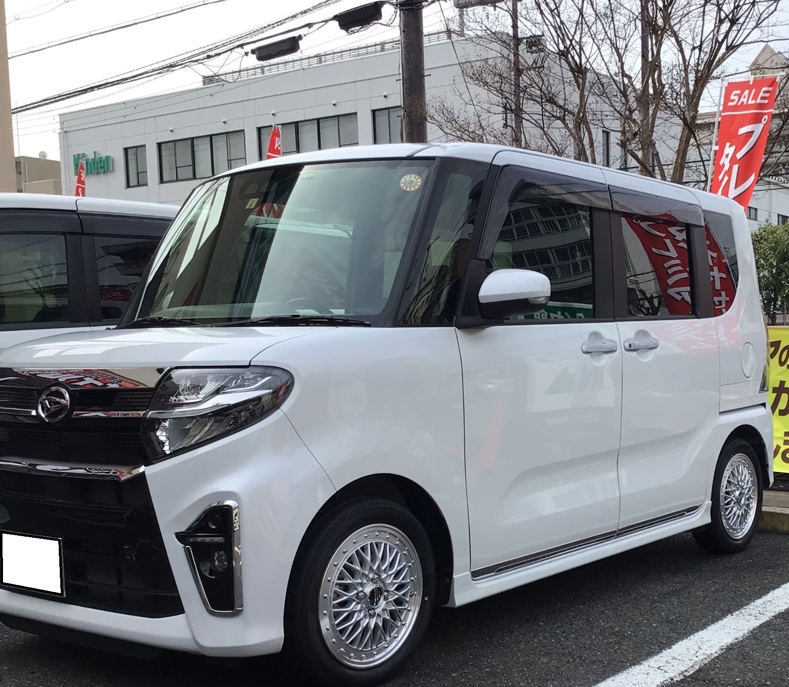 シュタイナー》ダイハツ タントエグゼカスタムにタイヤホイール装着
