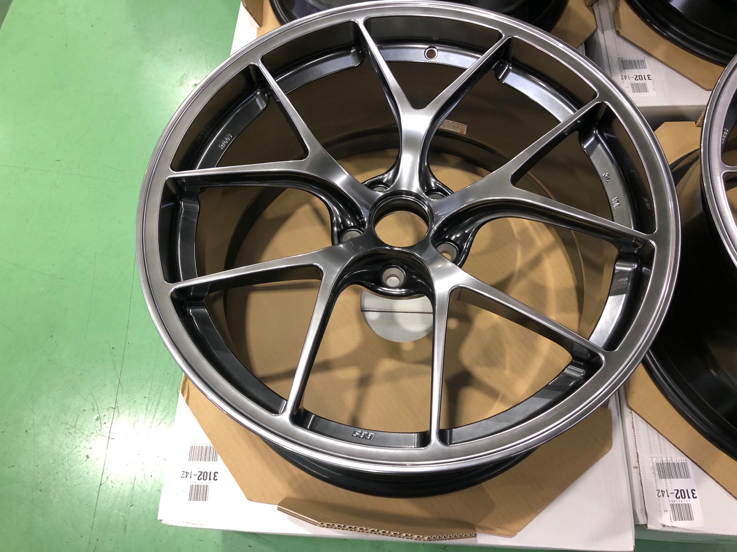 BBS RI-D ダイヤモンドブラックカラー20インチ入荷♪ | 店舗お