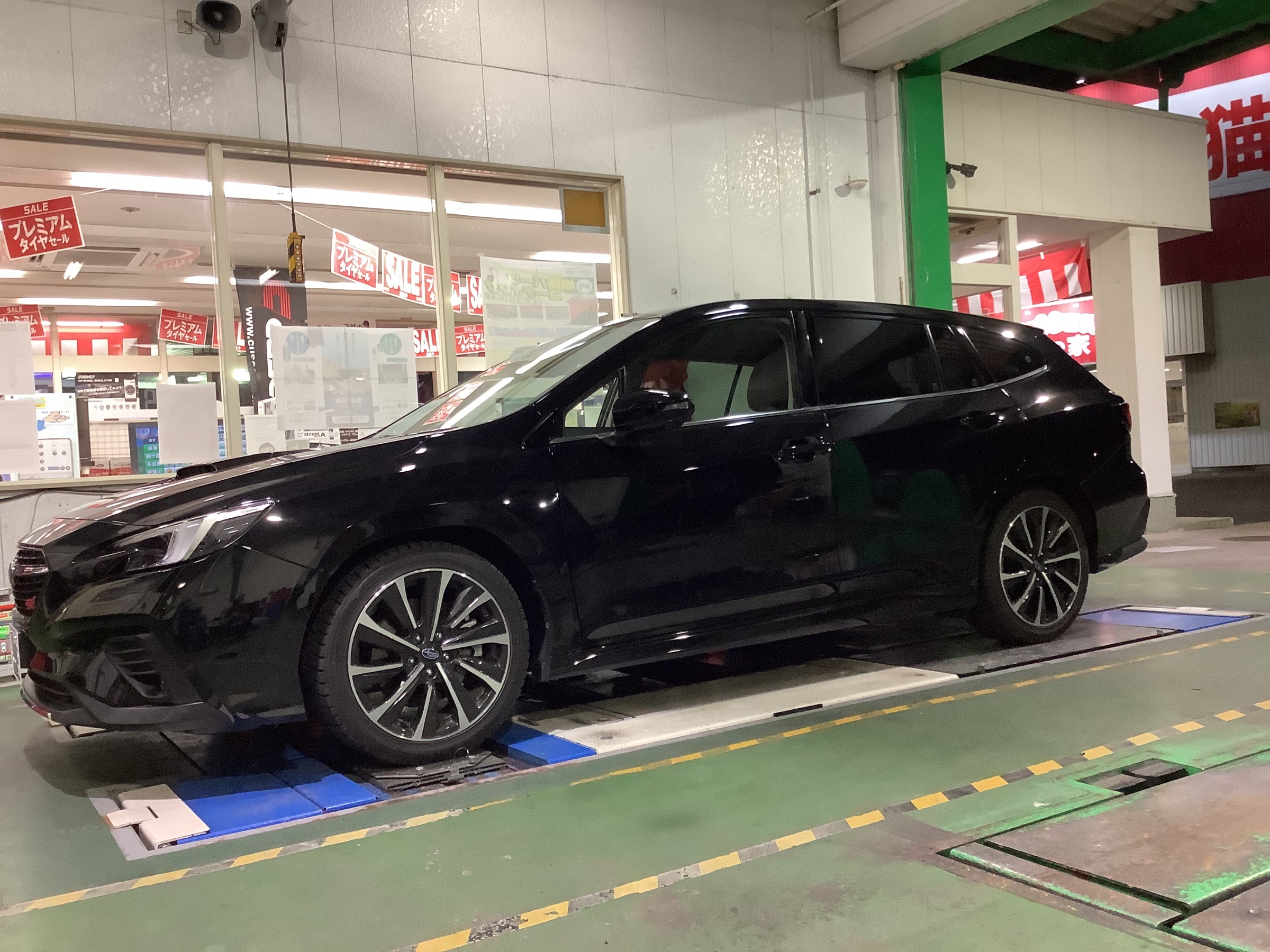 レヴォーグ（VN型） ホイールSET／ウェッズスポーツSA75-R | スバル
