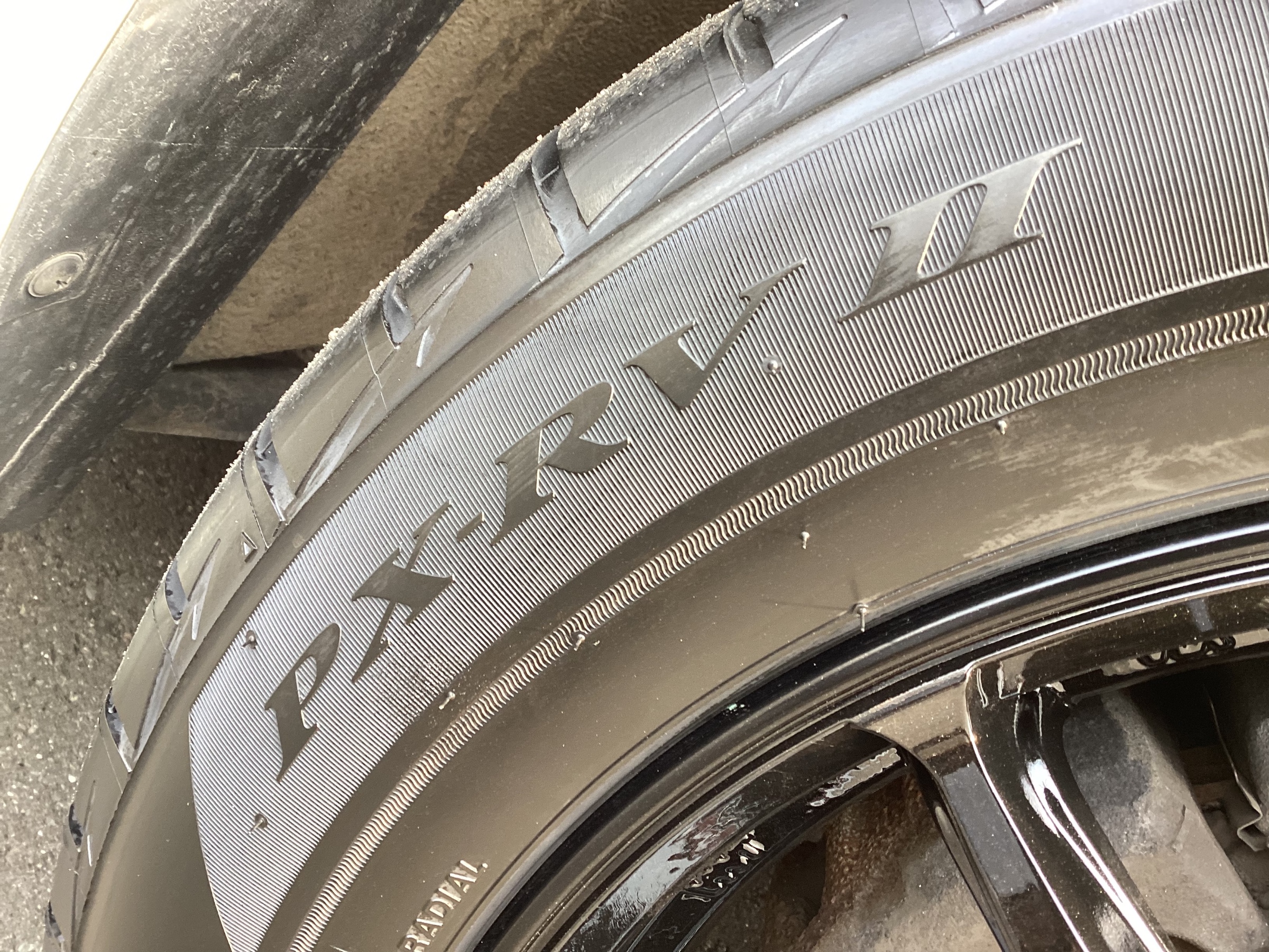 日産 E51 エルグランドに17インチホイールセット装着！ | 日産