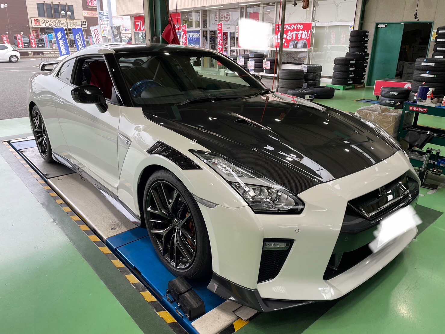 NISSAN GT-RにBBS RI-D DBカラー 20インチ取り付け～♪ | 店舗おススメ