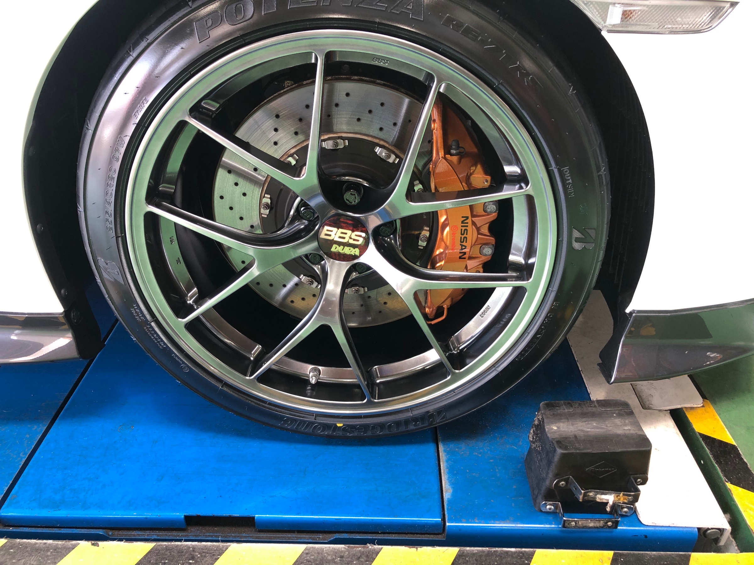 NISSAN GT-RにBBS RI-D DBカラー 20インチ取り付け～♪ | 店舗おススメ