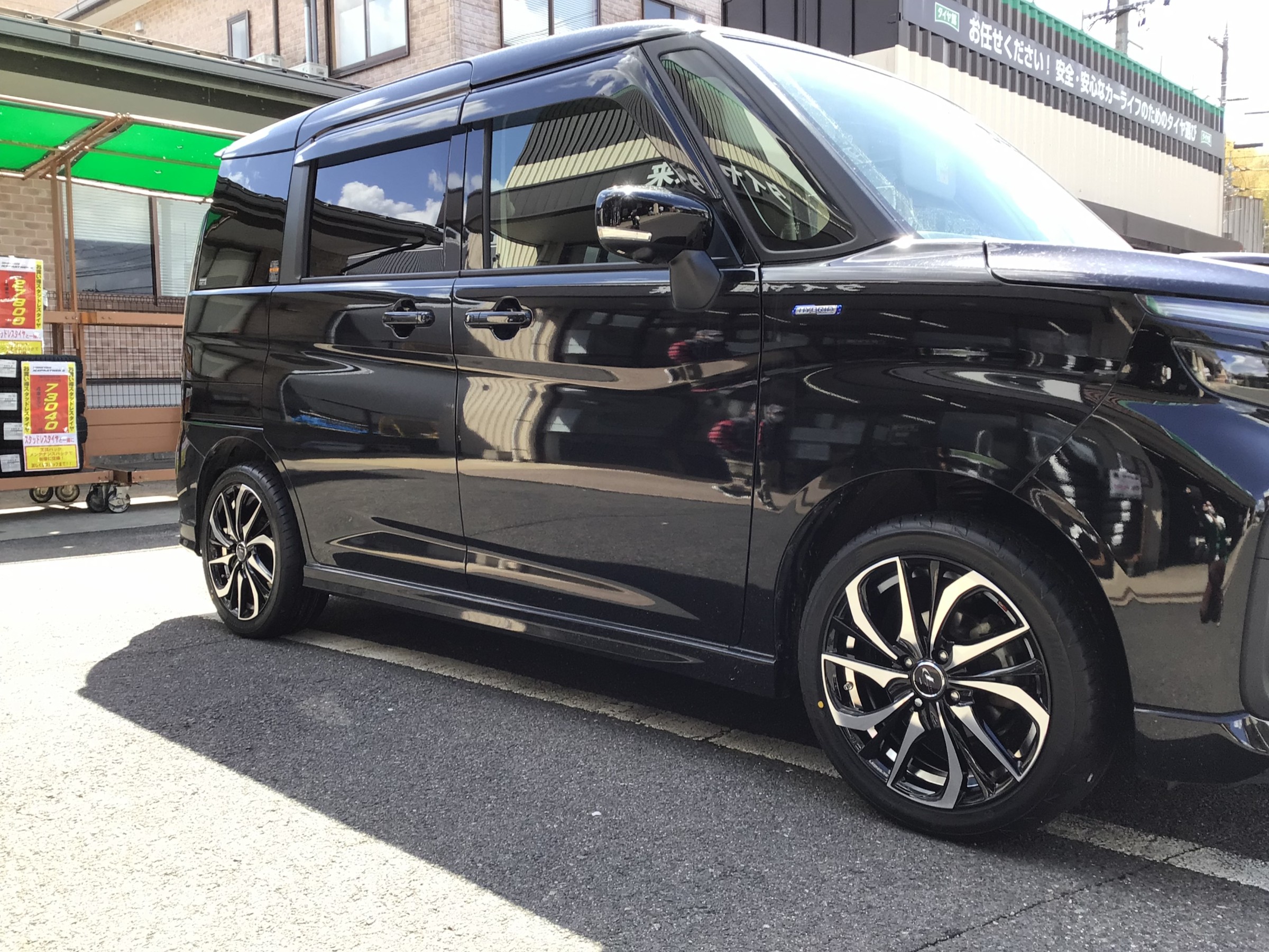 りお様 新型ソリオバンデッド【LEONIS TE】16インチアルミホイール装着しま