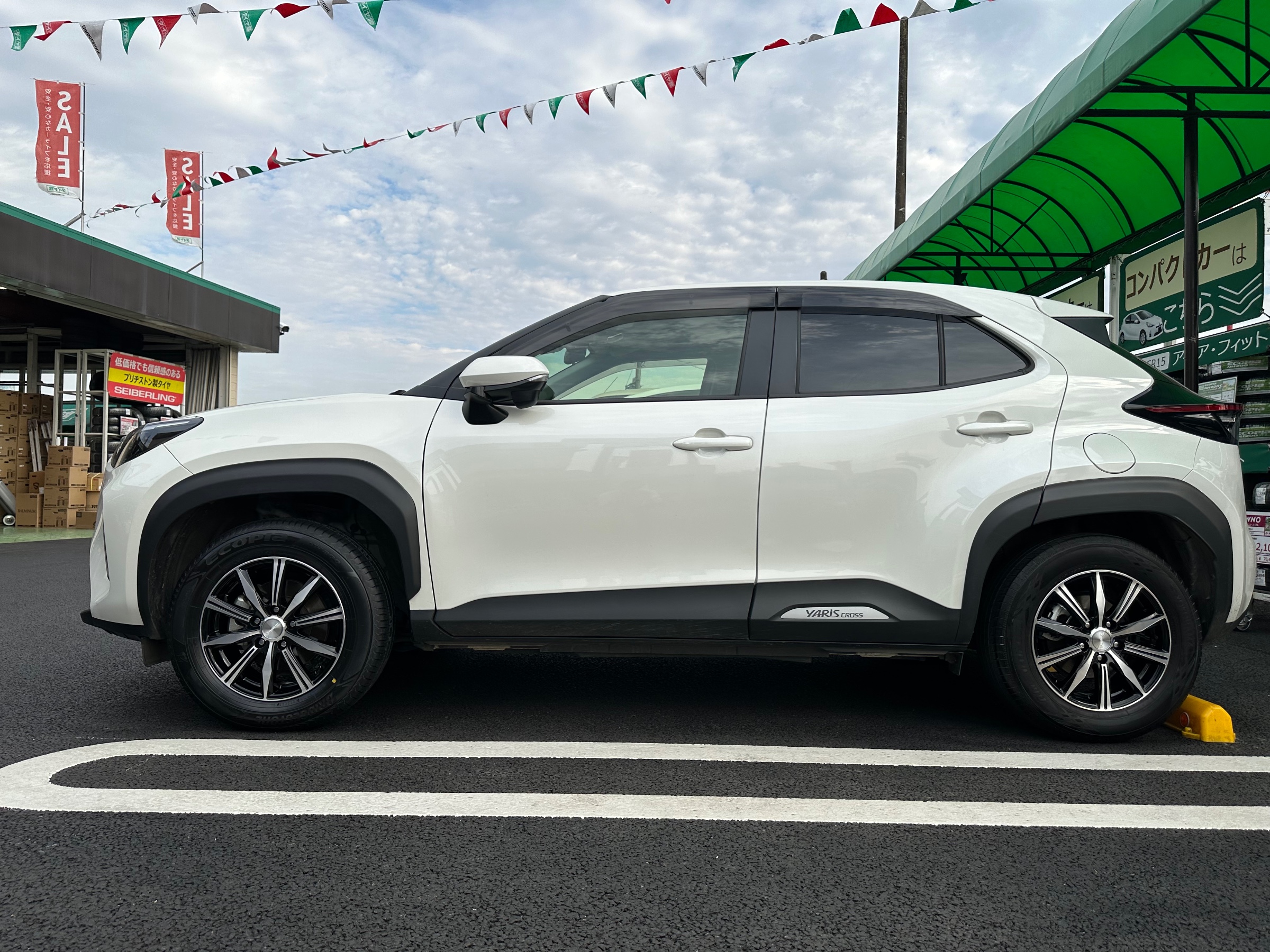 TOYOTA・YARIS CROSS・MXPJ10】タイヤホイール交換 | トヨタ ヤリス