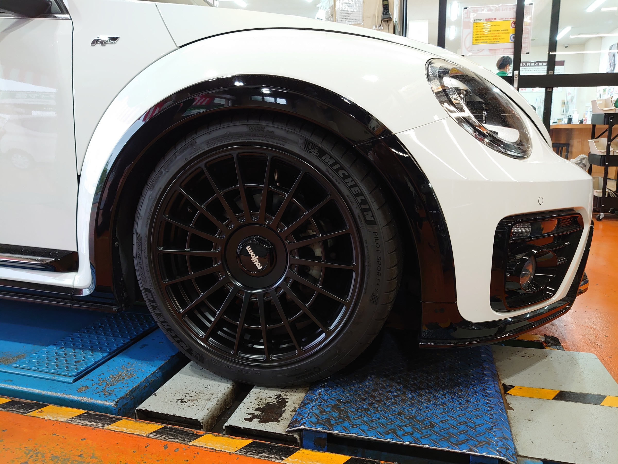 ザ・ビートル 車高調 お取り付けです❗ | 店舗おススメ情報 | タイヤ館 