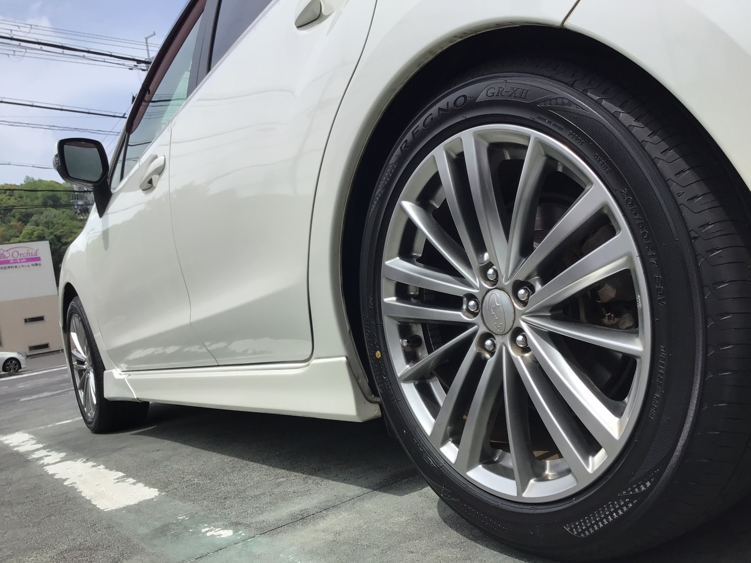 スバル インプレッサ REGNO GR-XⅡ 205/50R17 タイヤ交換 | サービス