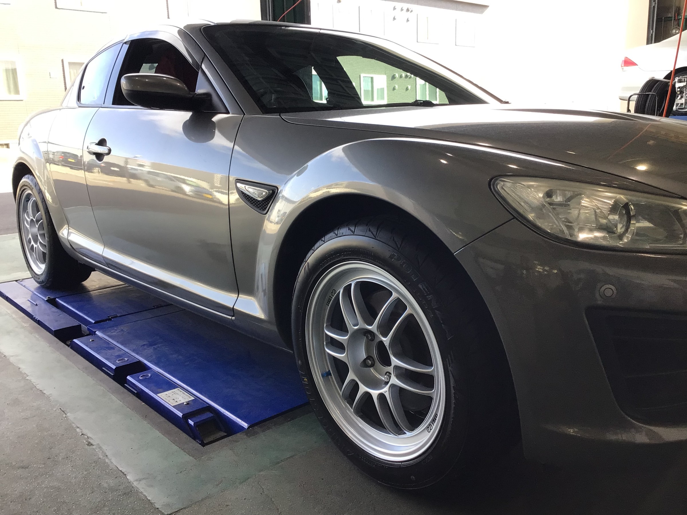 ☆RX-8☆ポテンザRE004＆エンケイRPF1ホイールセット装着☆ | 店舗お