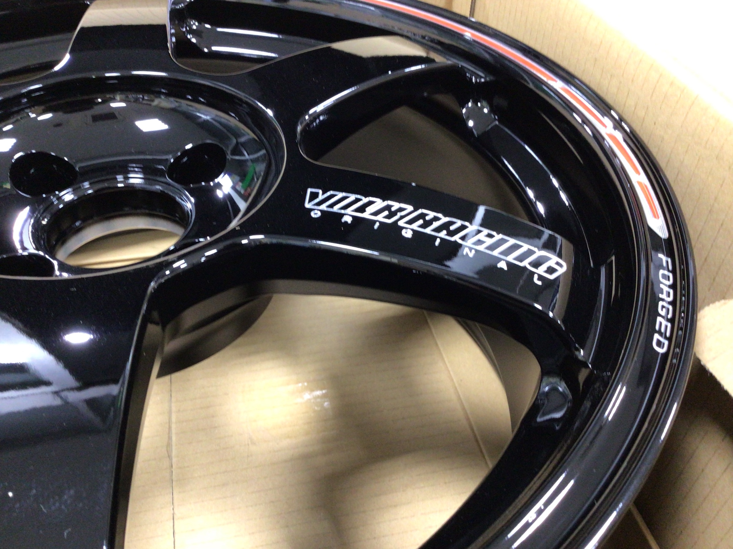 TE37の黒！ | 店舗おススメ情報 | タイヤ館 福山（広島県）