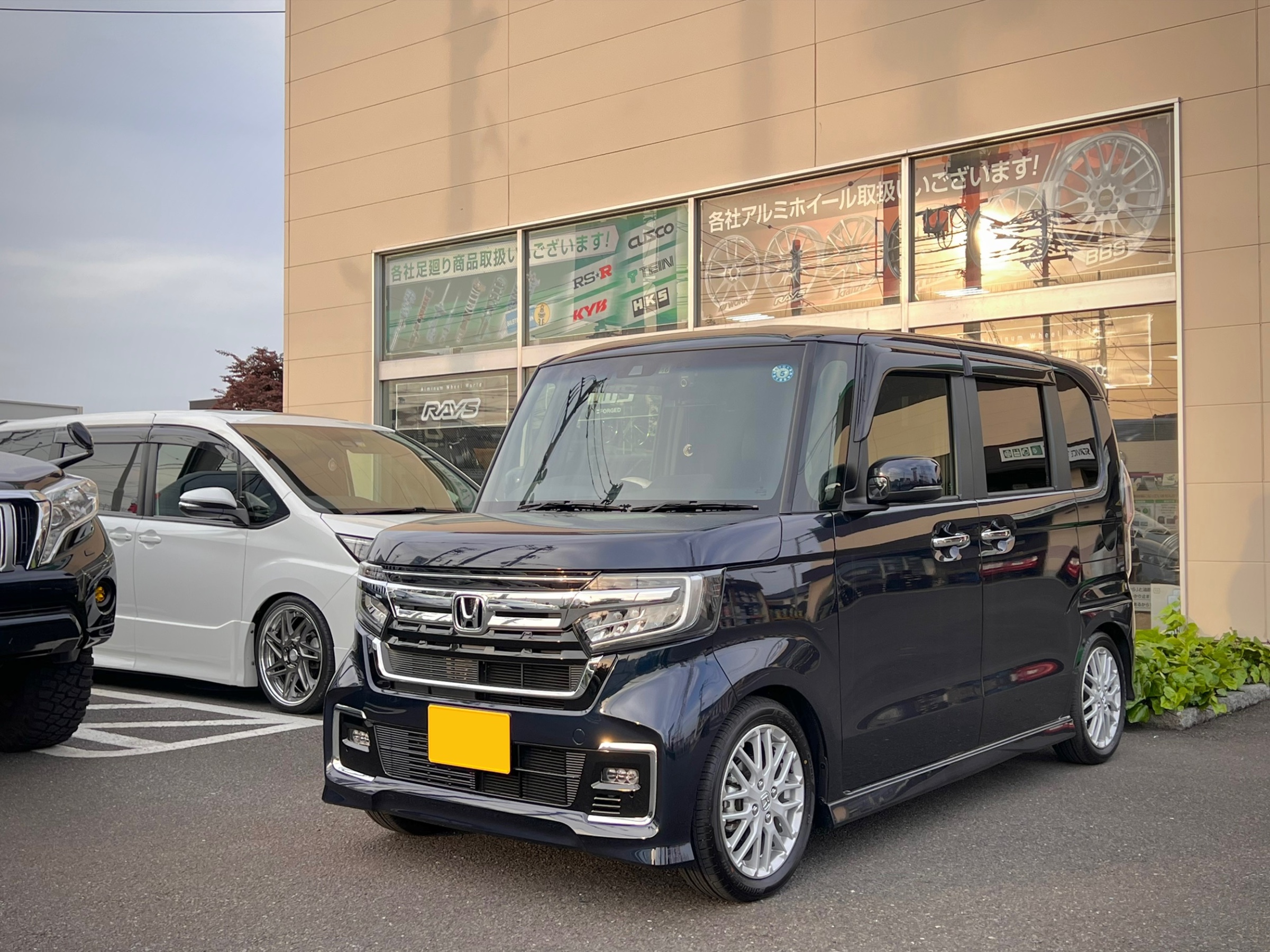 N-BOXカスタム ローダウン。 | 店舗おススメ情報 | タイヤ館