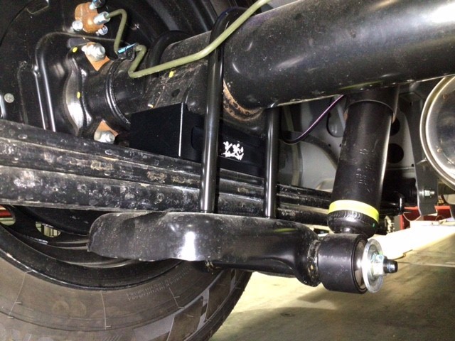 日産キャラバン E26 ローダウン | 店舗おススメ情報 | タイヤ館 豊橋