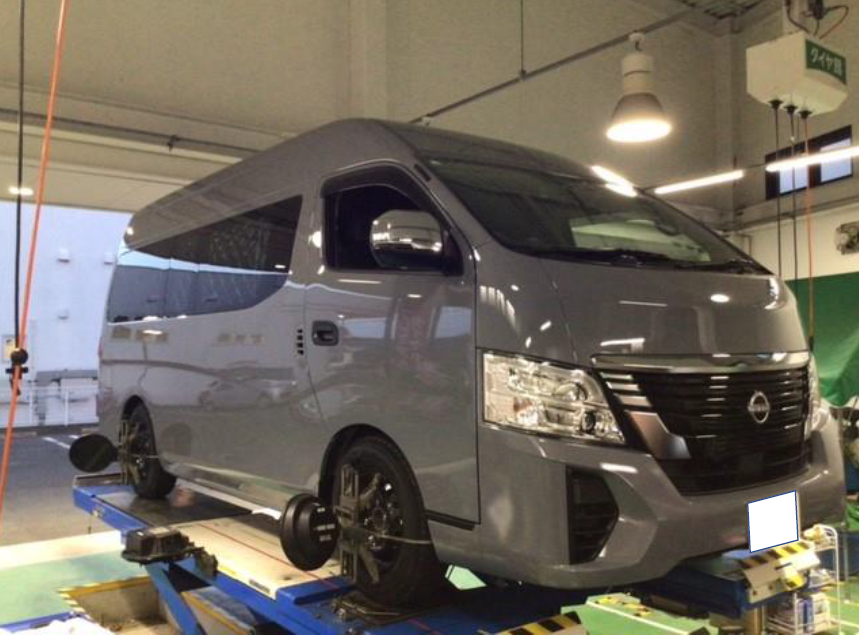 日産キャラバン E26 ローダウン | 店舗おススメ情報 | タイヤ館 豊橋