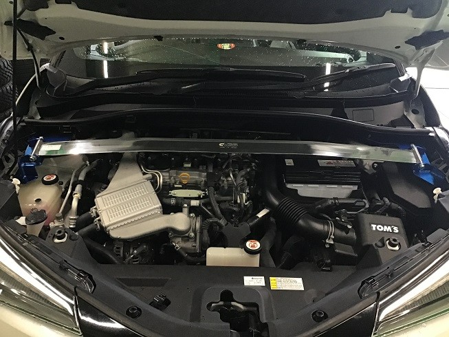 トヨタC-HR ストラットタワーバー取付 | 店舗おススメ情報 トヨタC-HR ストラットタワーバー取付 | 店舗おススメ情報