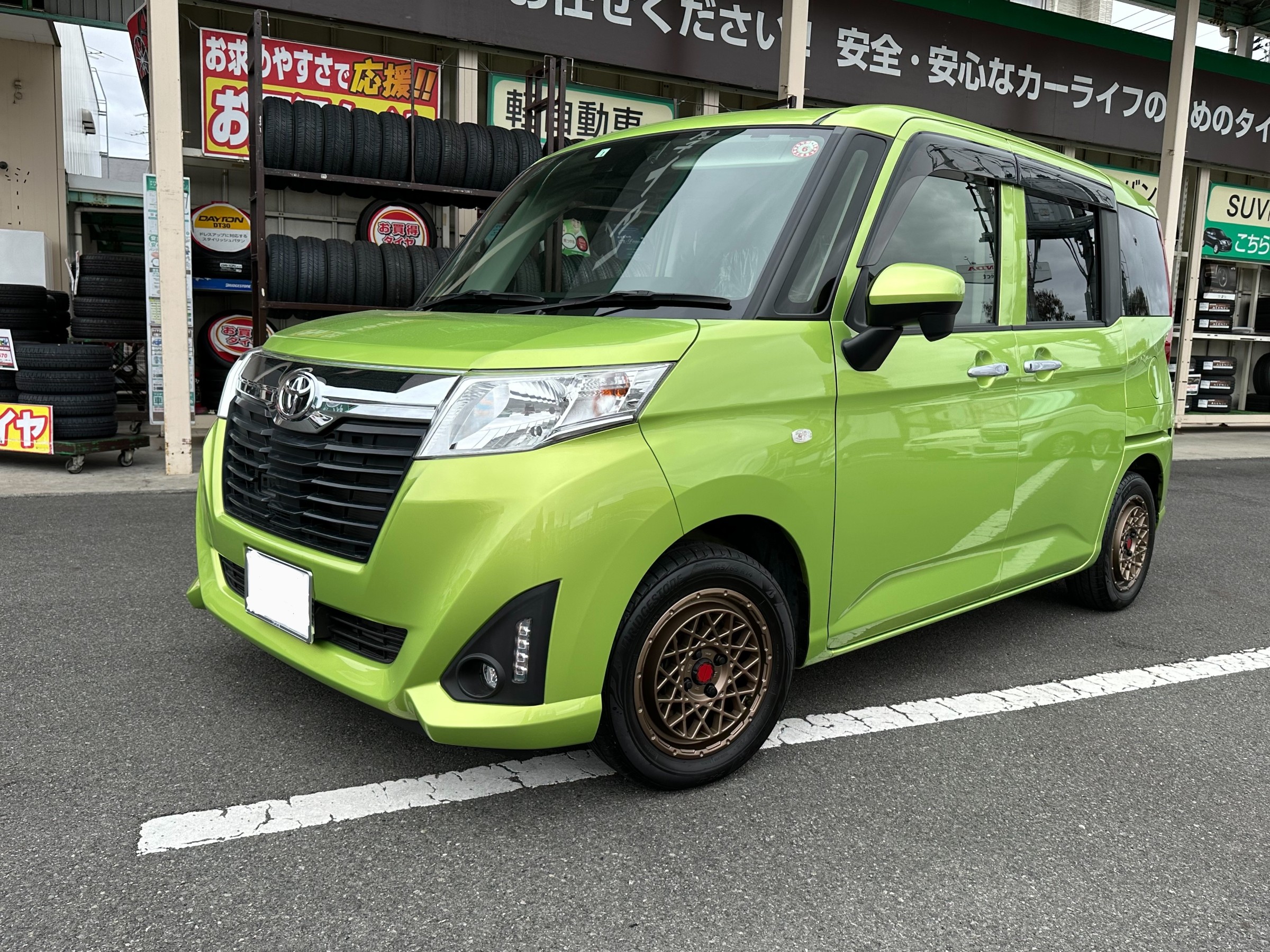 トヨタ・ルーミーにWedsホイール新作マッドヴァンス【MUD VANCE09