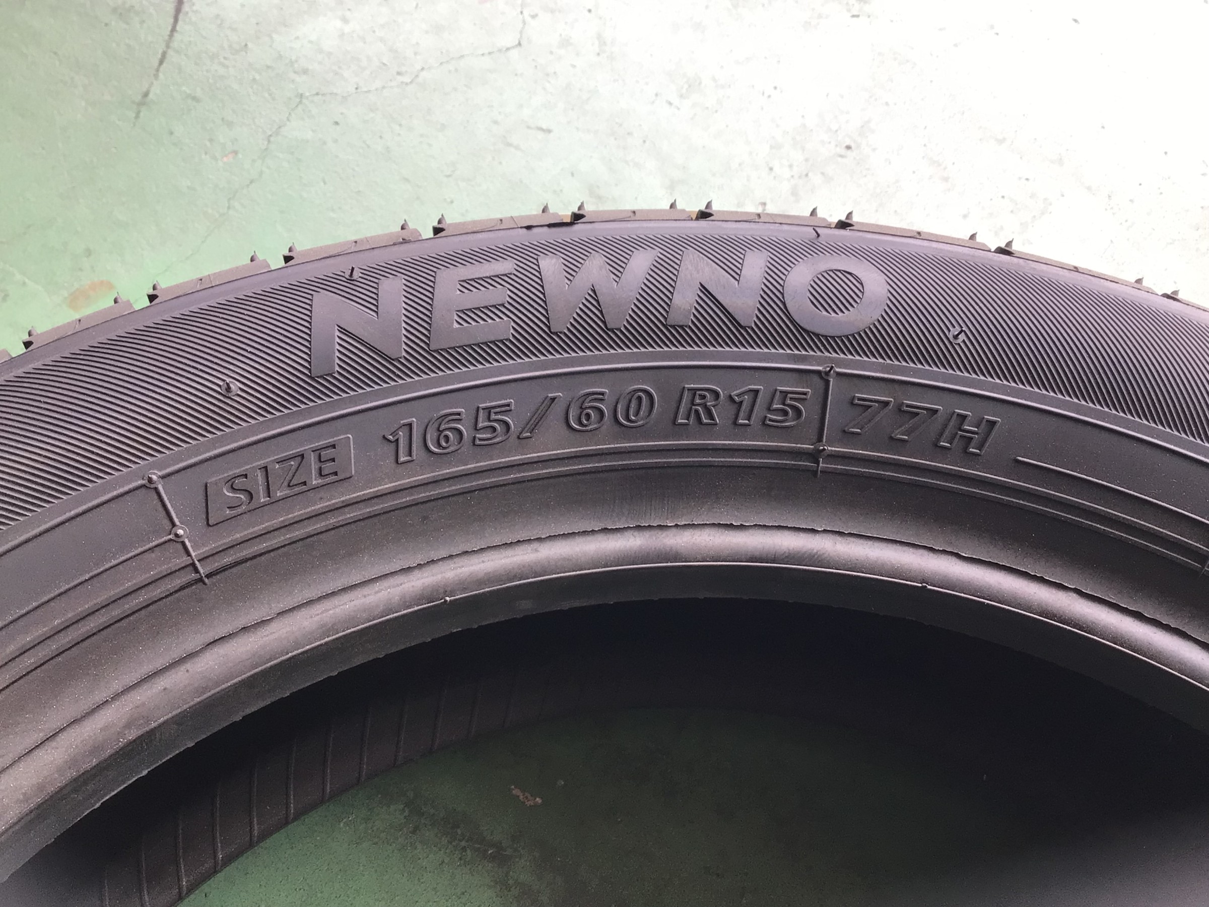 ブリヂストン　ニューノ（NEWNO）　デリカD:２　タイヤ館廿日市