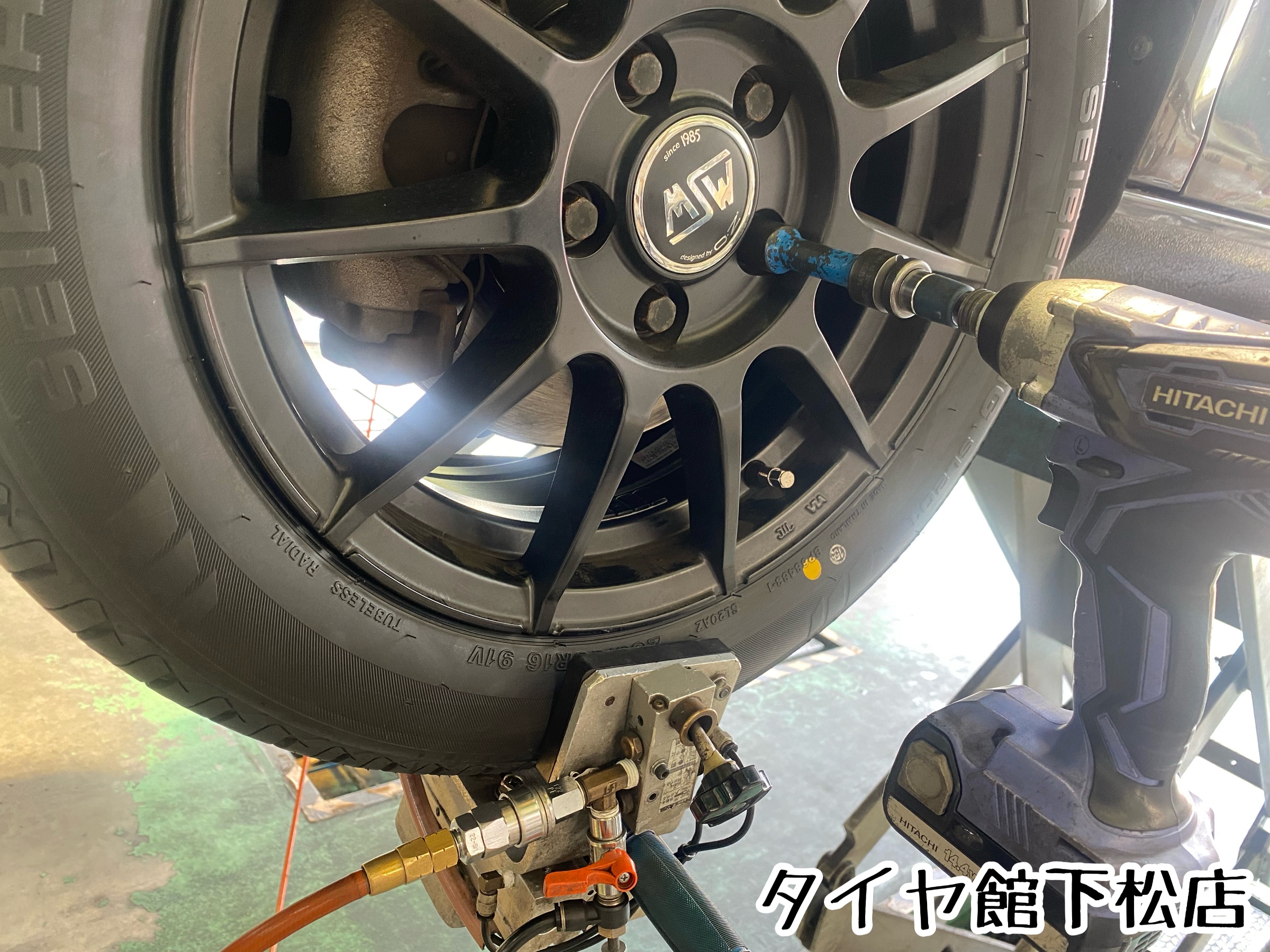 ブリヂストン　タイヤ館下松店　タイヤ交換　オイル交換　バッテリー交換　ワイパー交換　エアコンフィルター交換　アライメント調整　モボックス　フォルクスワーゲン　ゴルフ　ゴルフ6  ヴァリアント