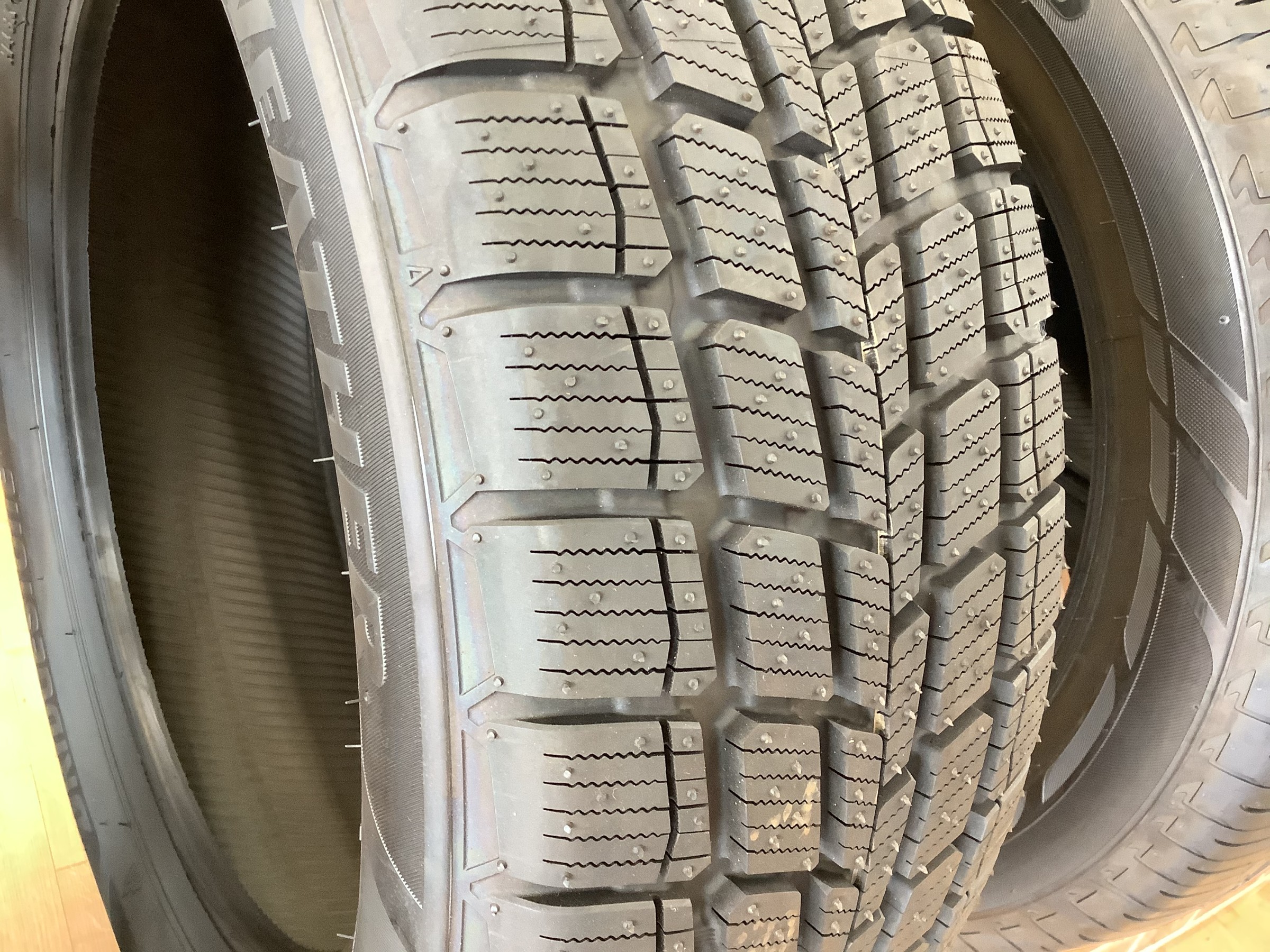 マルチウェザー　オールシーズンタイヤ　165/55R15