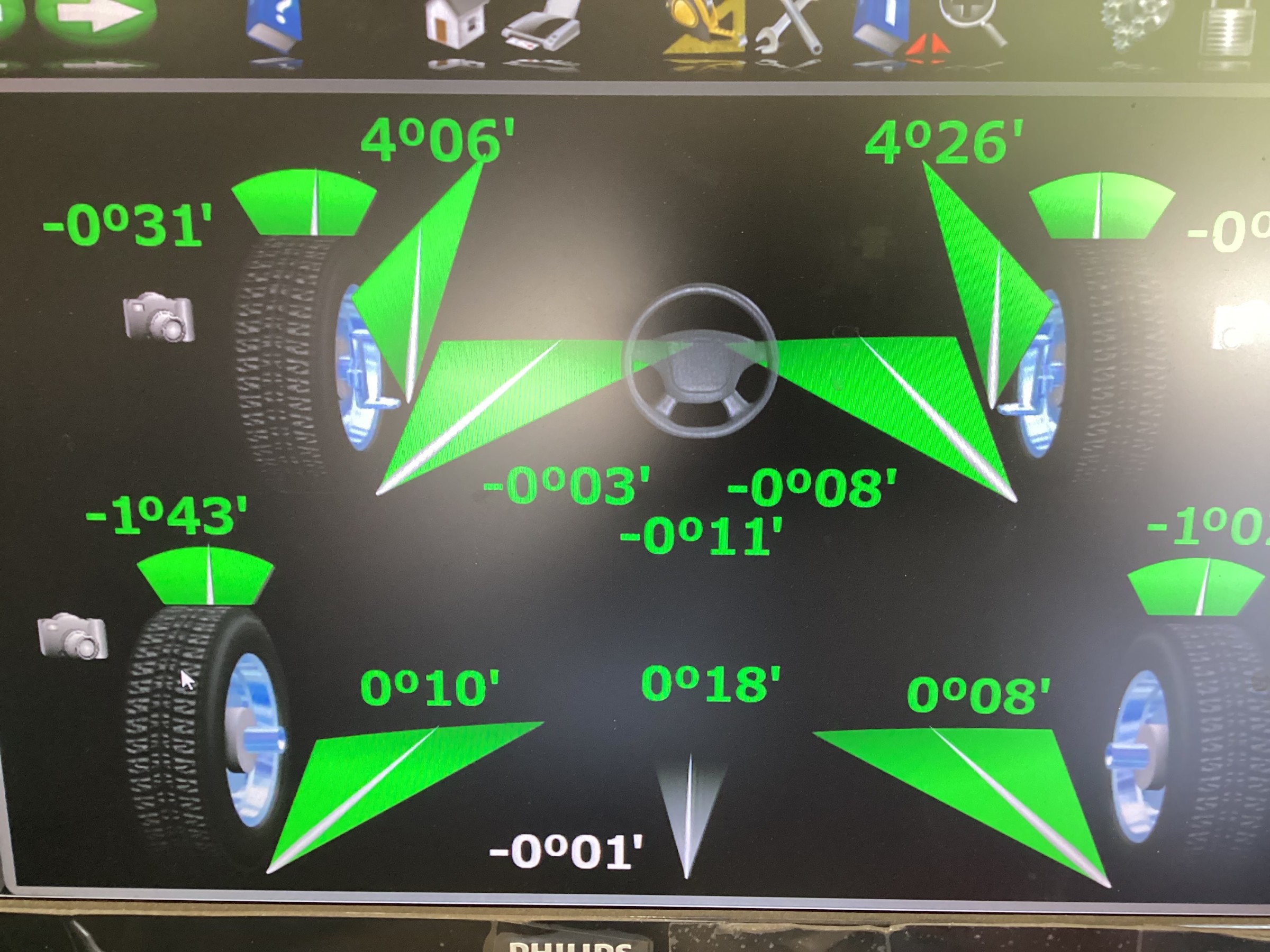 ホンダ　JH3型　N-WGN　アライメント調整　タイヤ館五日市