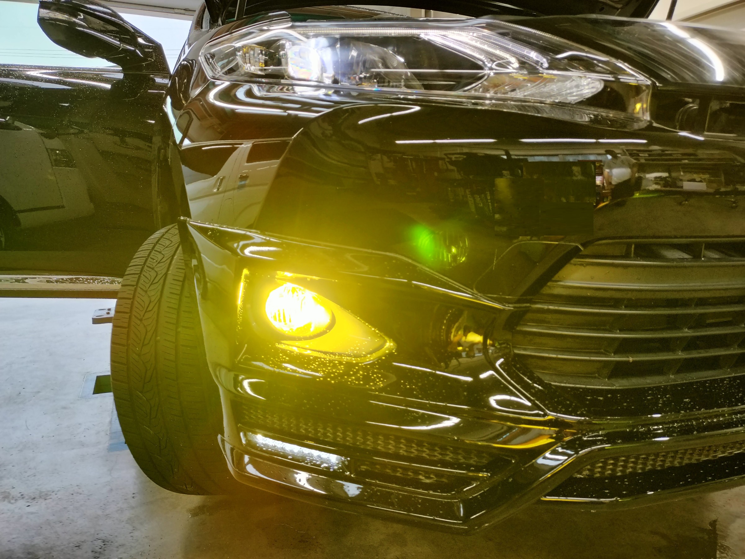 ハリアー フォグランプユニット＆LEDバルブ 取付 | 店舗おススメ  