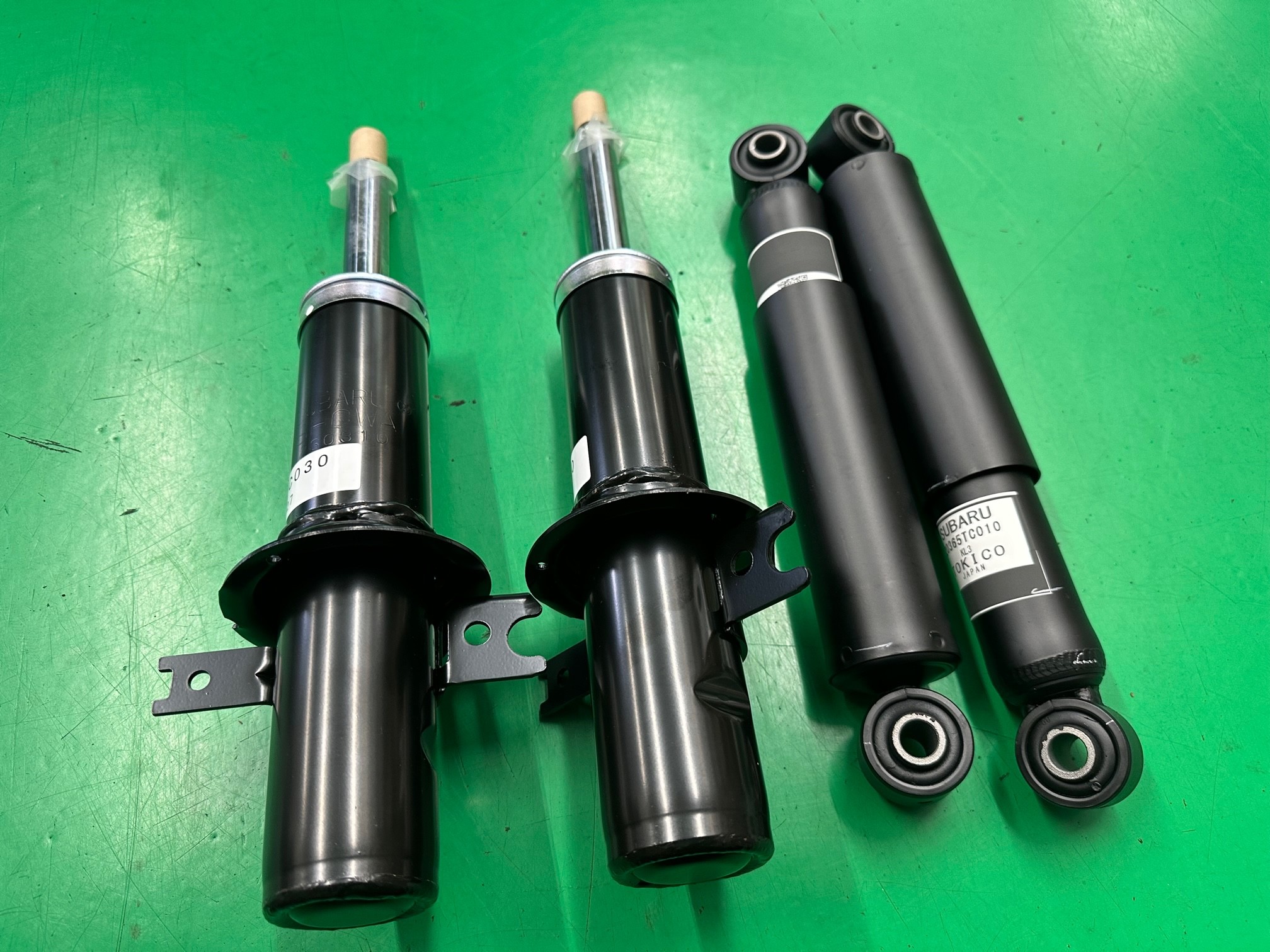 スバル サンバー（TW2） 足回りリフレッシュ＆タイロッド交換 | 店舗