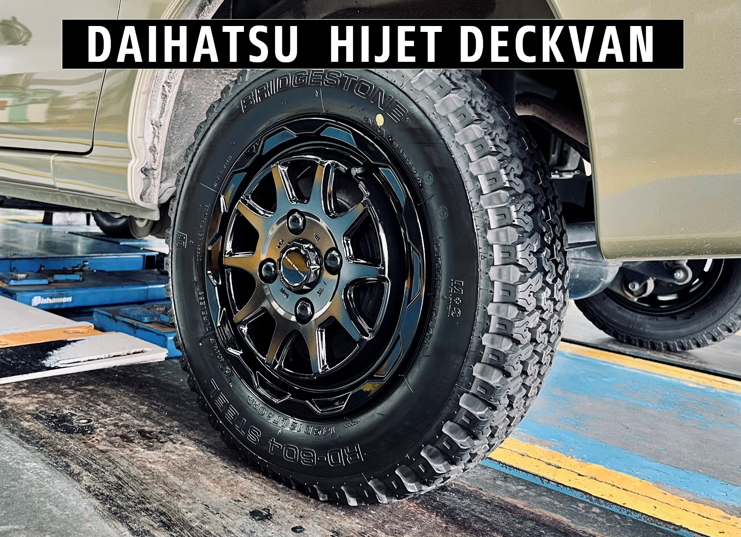 ★☆ダイヤモンドフォーム　デッキマット　約350㎜×1500㎜　グレー×黒 Amazon.com: TR60 20x8.5, Bolt Pattern: 5x108/4.5, Offset: 40