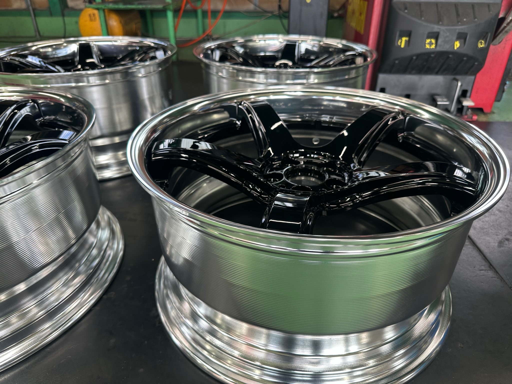 WORK EMOTION T5R 18インチ WORK (単品1本価格) EMOTION T5R 18inch 8.5J PCD:100 穴数:5H