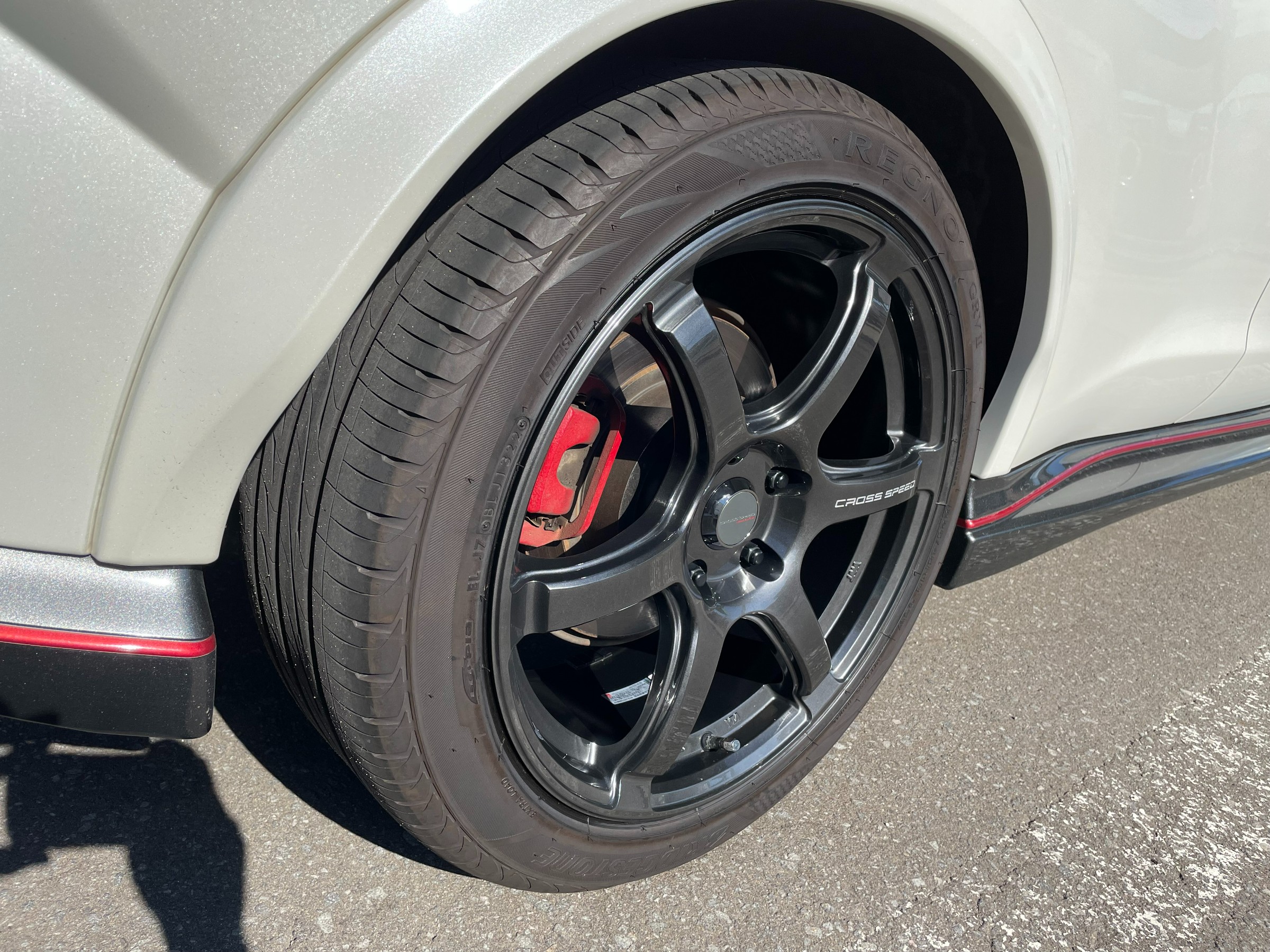 ジュークニスモ】ホットスタッフの新製品を履く！【クロス