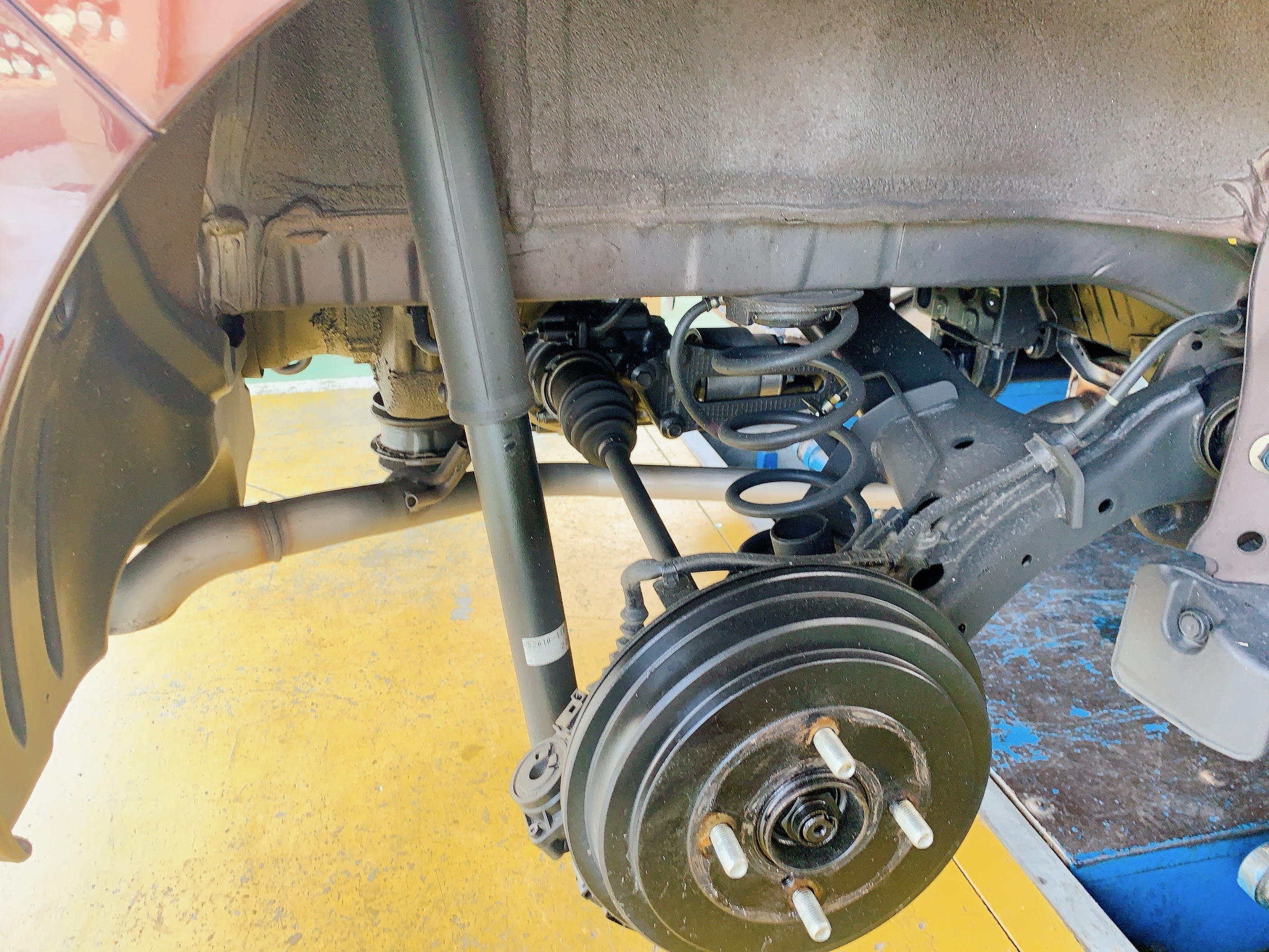 N-BOX JF4 車高調取り付け | 店舗おススメ情報 | タイヤ館 盛岡 N-BOX JF4 車高調取り付け | 店舗おススメ情報 | タイヤ館 盛岡