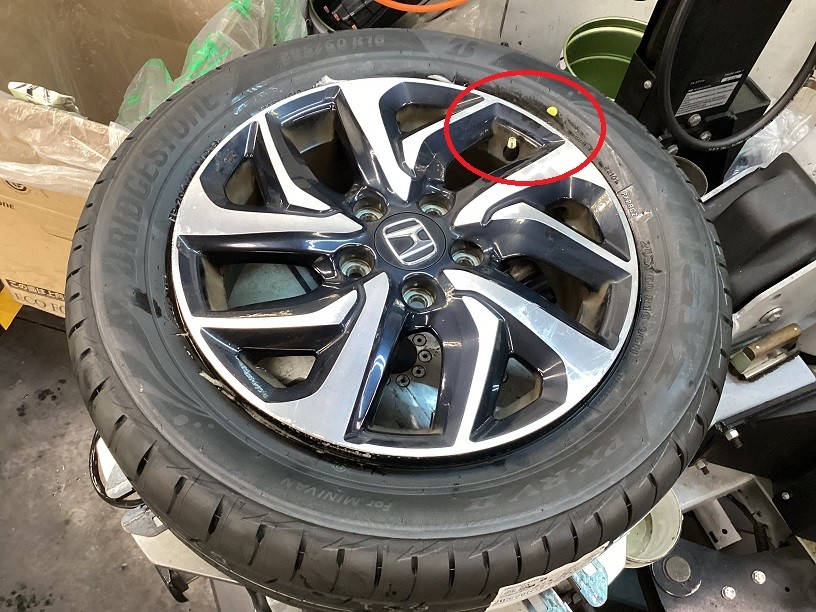 ホンダ　ステップワゴン　ブリヂストン　プレイズPX-RVⅡ　205/65R16