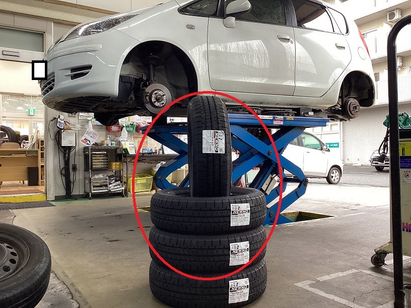 三菱　コルト　タイヤ交換　175/65R14　ブリヂストン　ニューノ