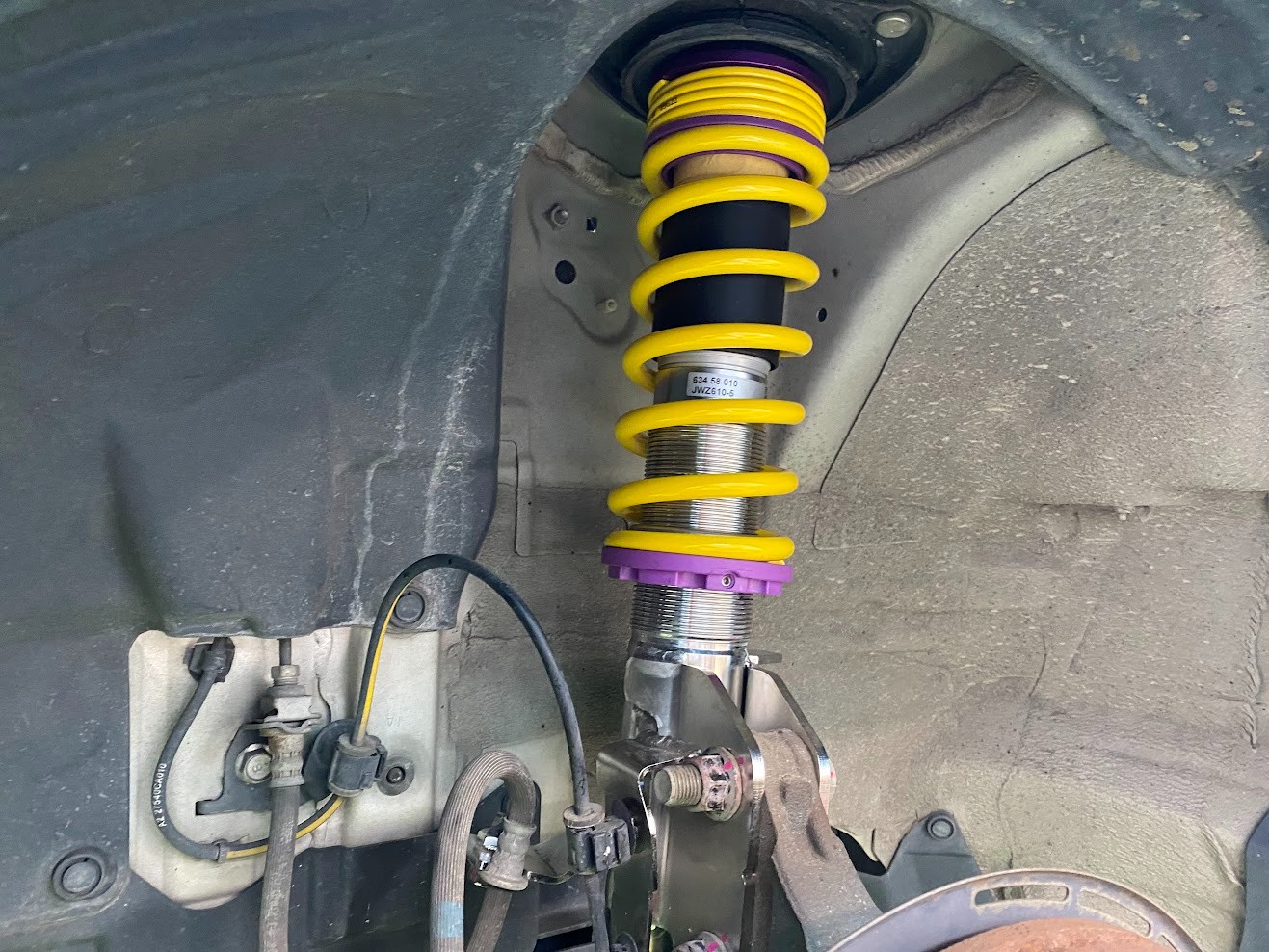 スバル BRZ 【KW V1 車高調取付】 | 店舗おススメ情報 | タイヤ館