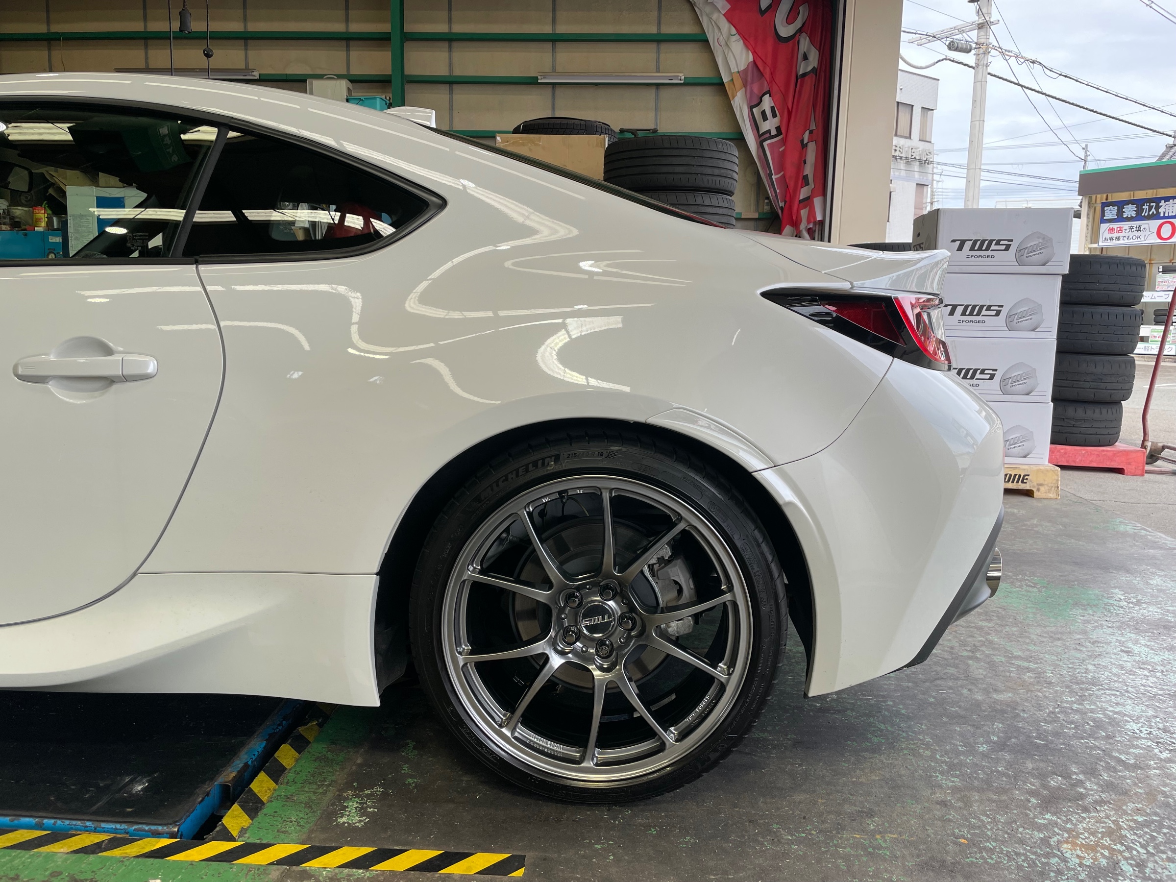 GR86 TWS T66-F装着でスタイリッシュ＆スポーツ仕上げ！ | トヨタ GR86