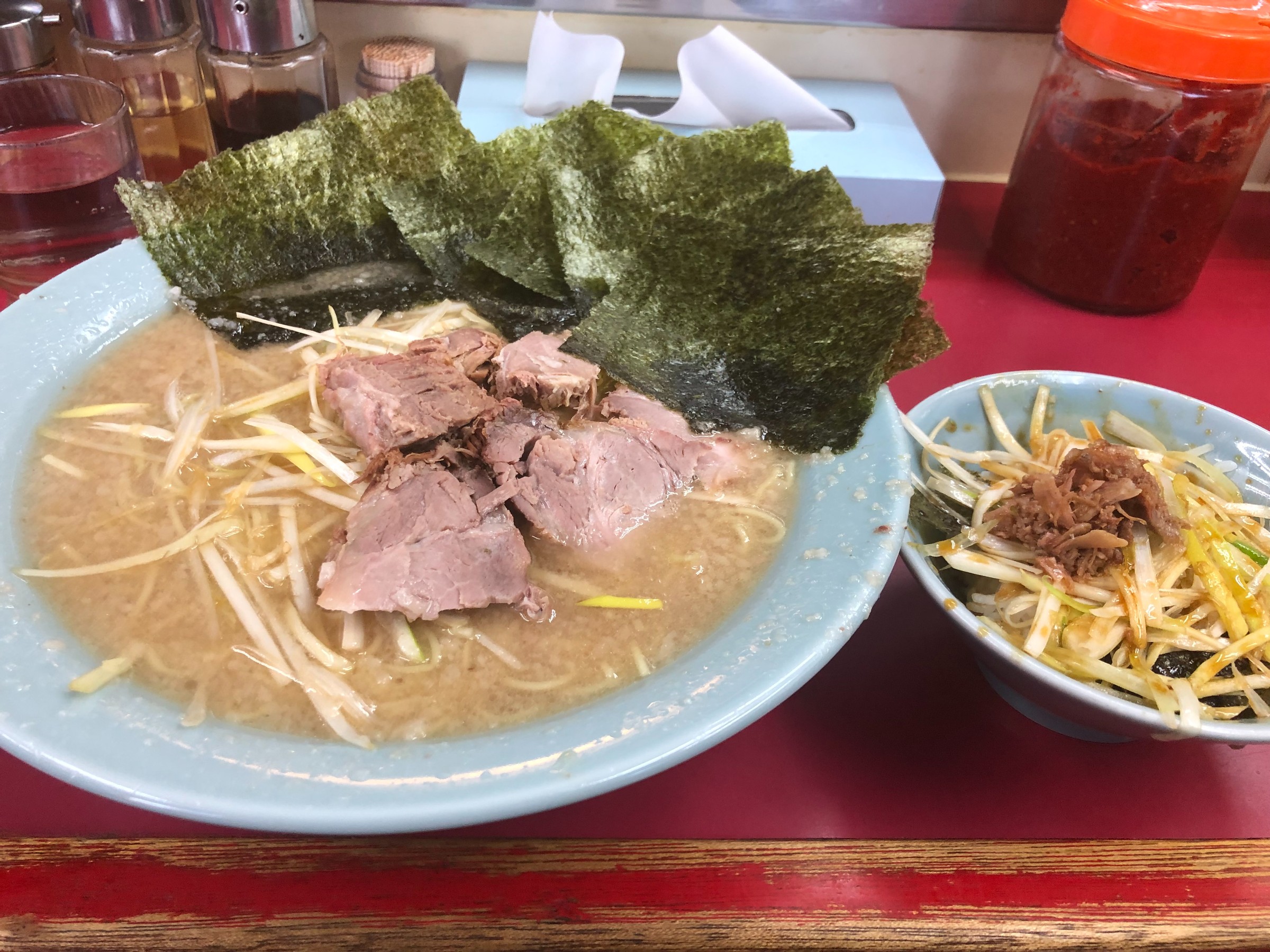 ネギチャーシューメン背脂増し　太麺変更　海苔トッピング　小ネギ丼