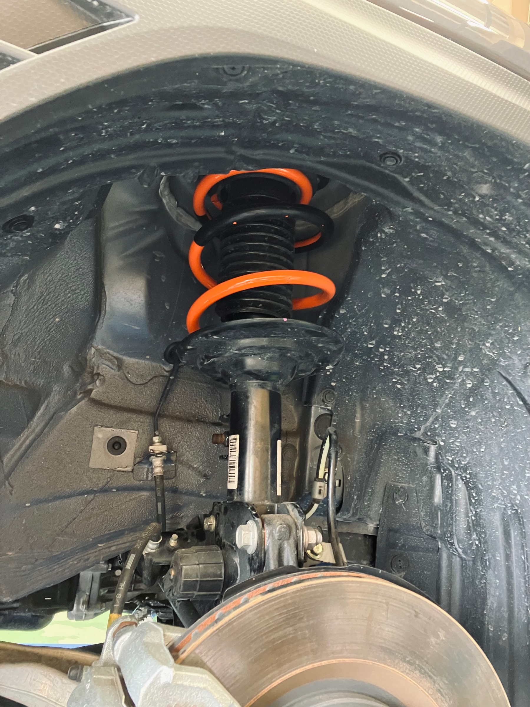 VBH型WRX S4にPROVA スポーツスプリング装着 | 店舗おススメ情報