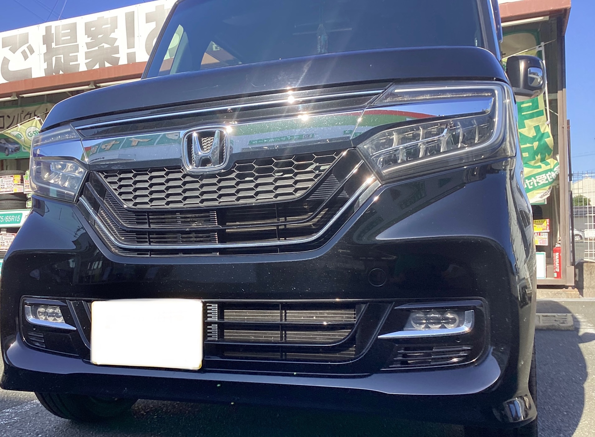 軽自動車のタイヤ交換は、Moboxでお手軽に！【HONDA N-BOXカスタム編