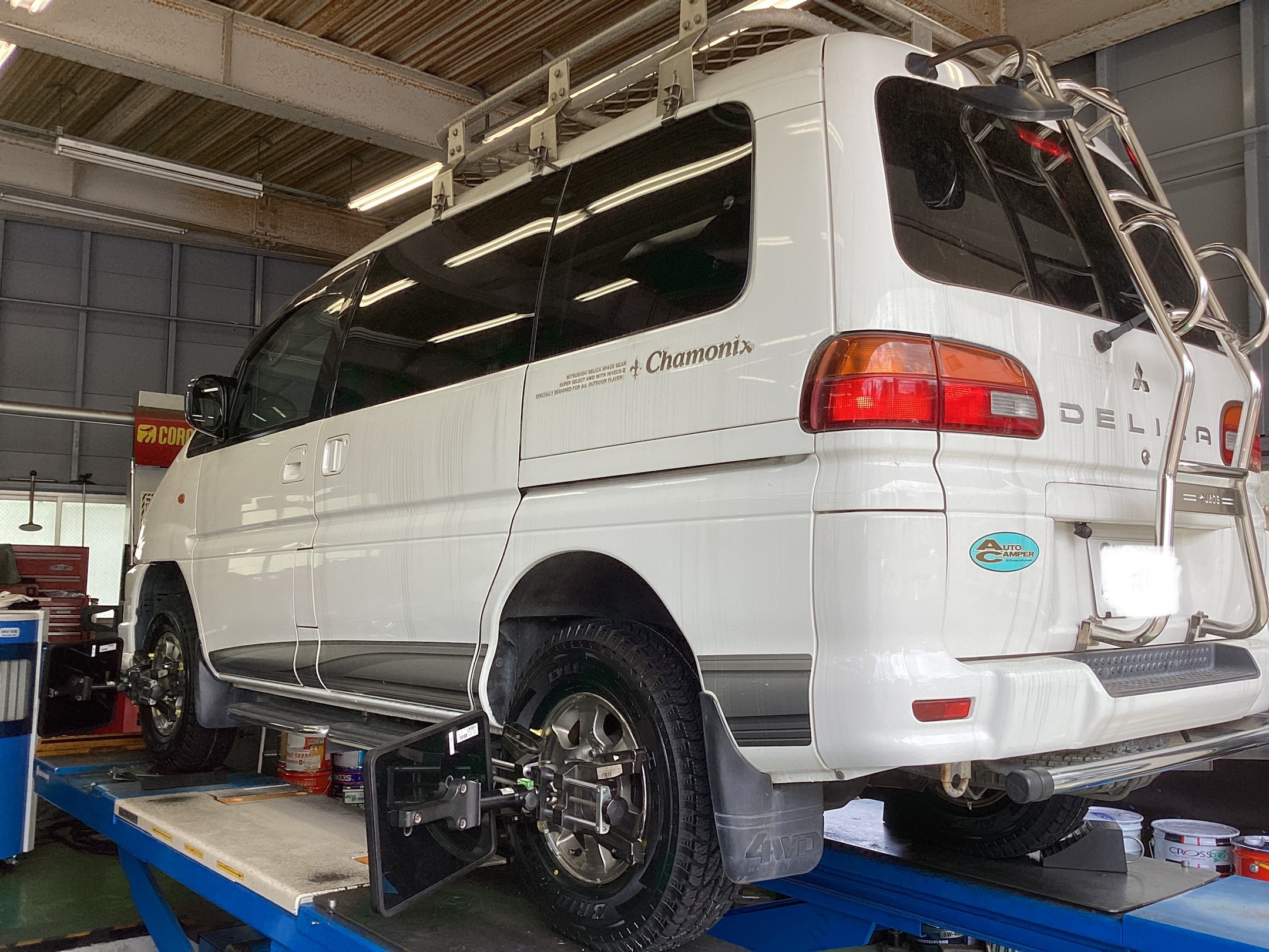 デリカスペースギア ICE NAVI 225/80R15 タイヤ・ホイールセット