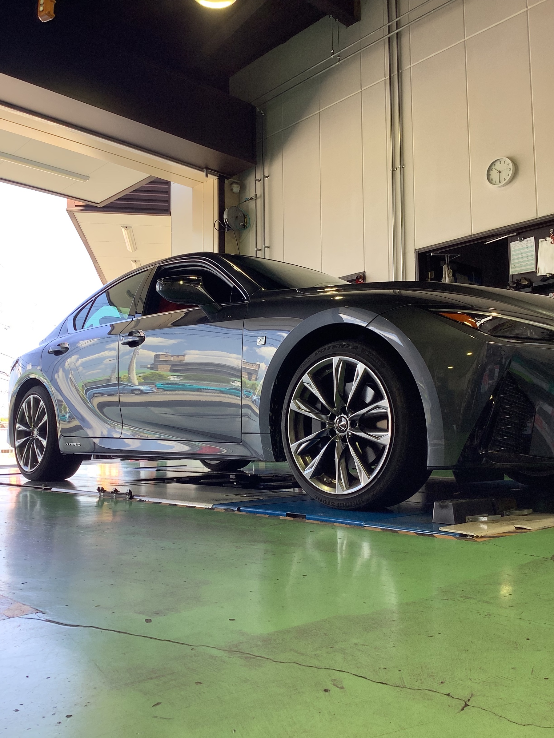 LEXUS IS AVE30 タイヤ交換 ブリヂストン POTENZA S001L 新車 LEXUS IS AVE30 タイヤ交換 ブリヂストン POTENZA S001L 新車