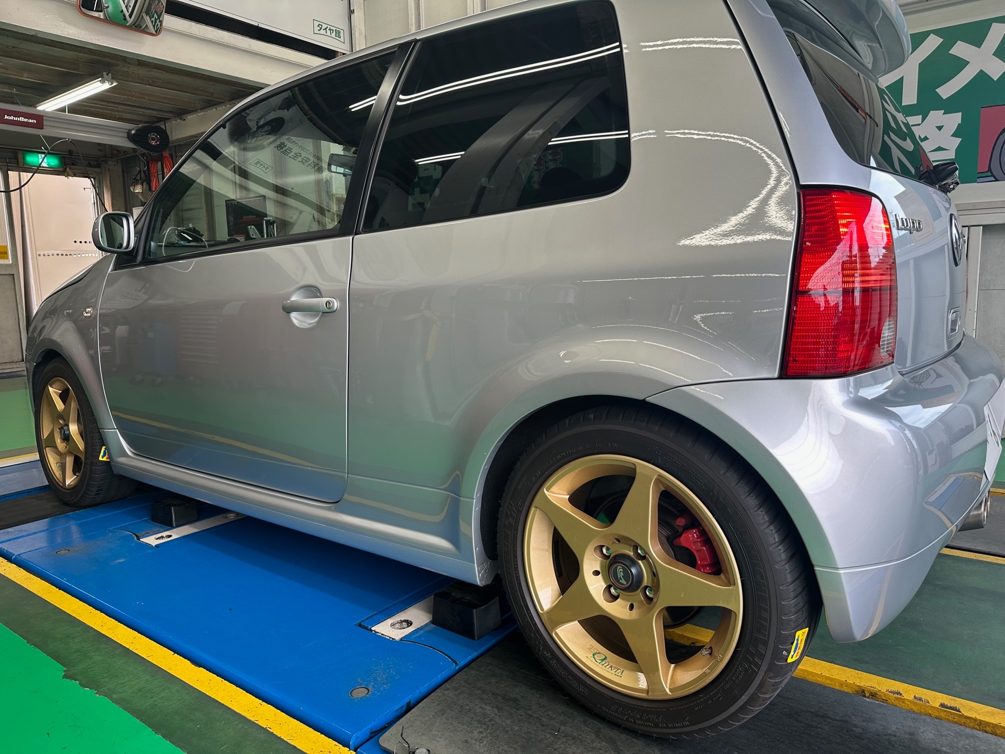 Yahoo!オークション - 【希少】VWルポGTi純正15インチ（15X6