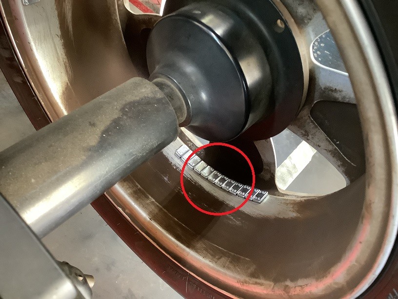 ミニクーパー　タイヤ交換　純正タイヤ&rarr;レグノGR-XⅡ　175/65R15