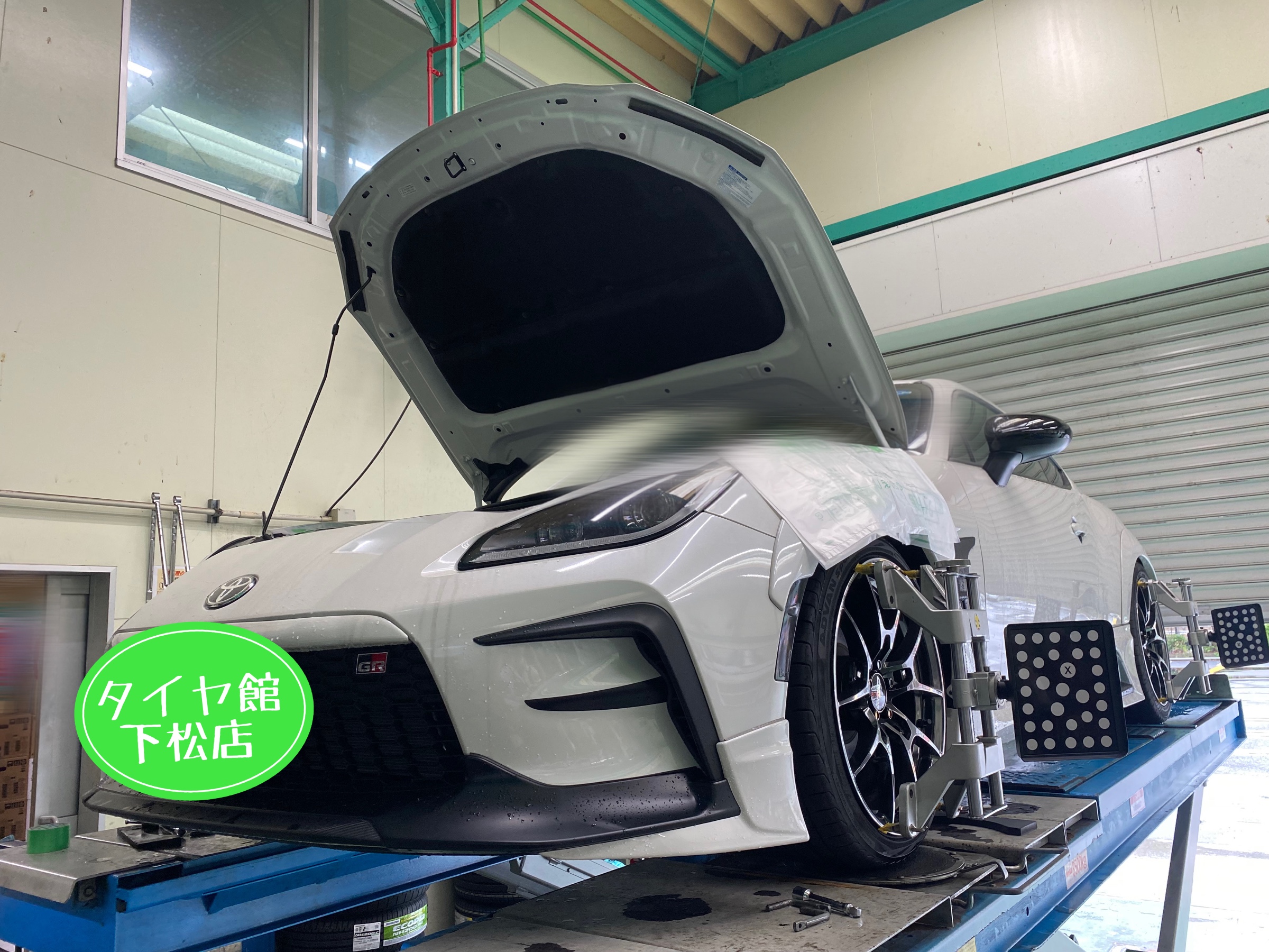 トヨタ GR86 ZN8型 HKSさんの車高調HIPERMAX S取付後の