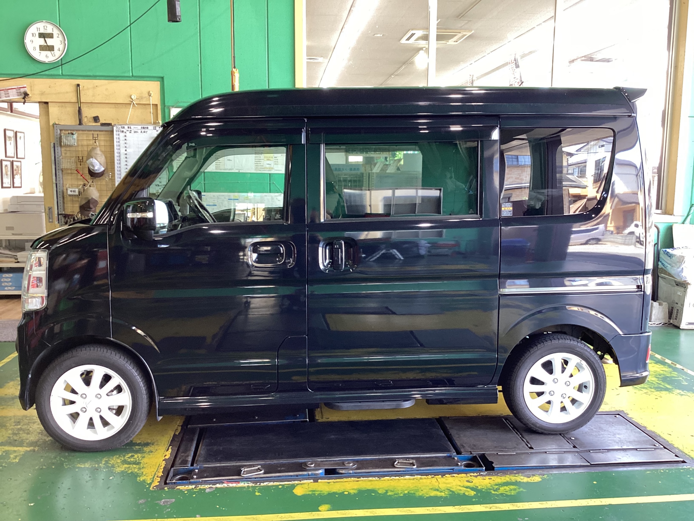 ♡Ema♡17系エブリ、クリッパーStreet R (一式)車高調キット ♡Ema♡様専用17系エブリ、クリッパーStreet R (一式)車高調