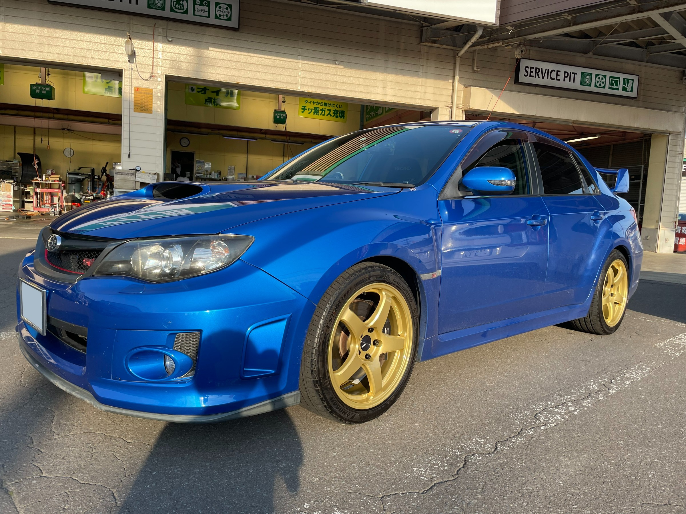 希少SUBARUゴールドホイール インプレッサ WRX STI 希少SUBARUゴールドホイール インプレッサ WRX STI