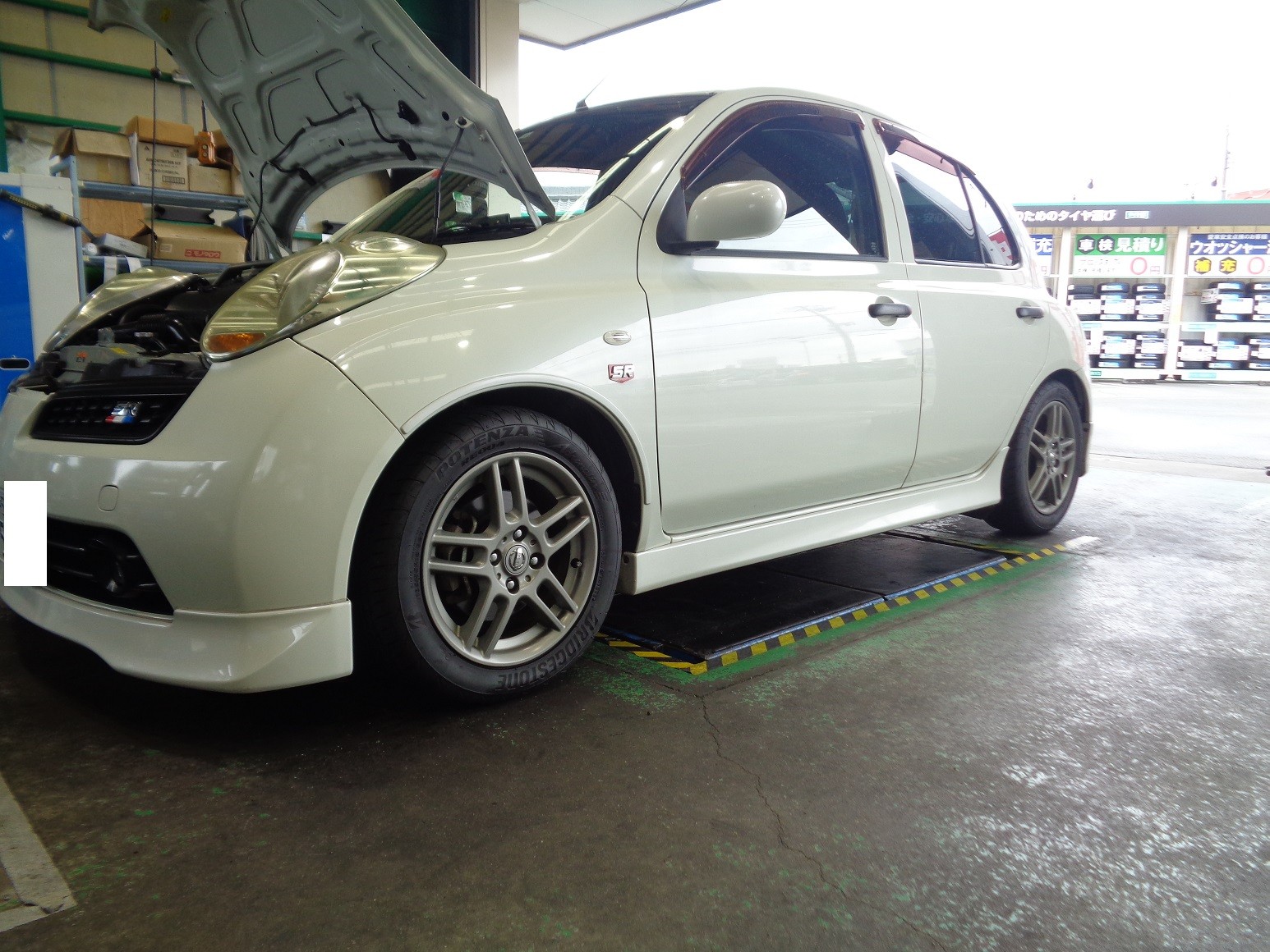 K12型マーチ12SR リフレッシュ的な車高調交換 | 店舗おススメ K12型マーチ12SR リフレッシュ的な車高調交換 | 店舗おススメ