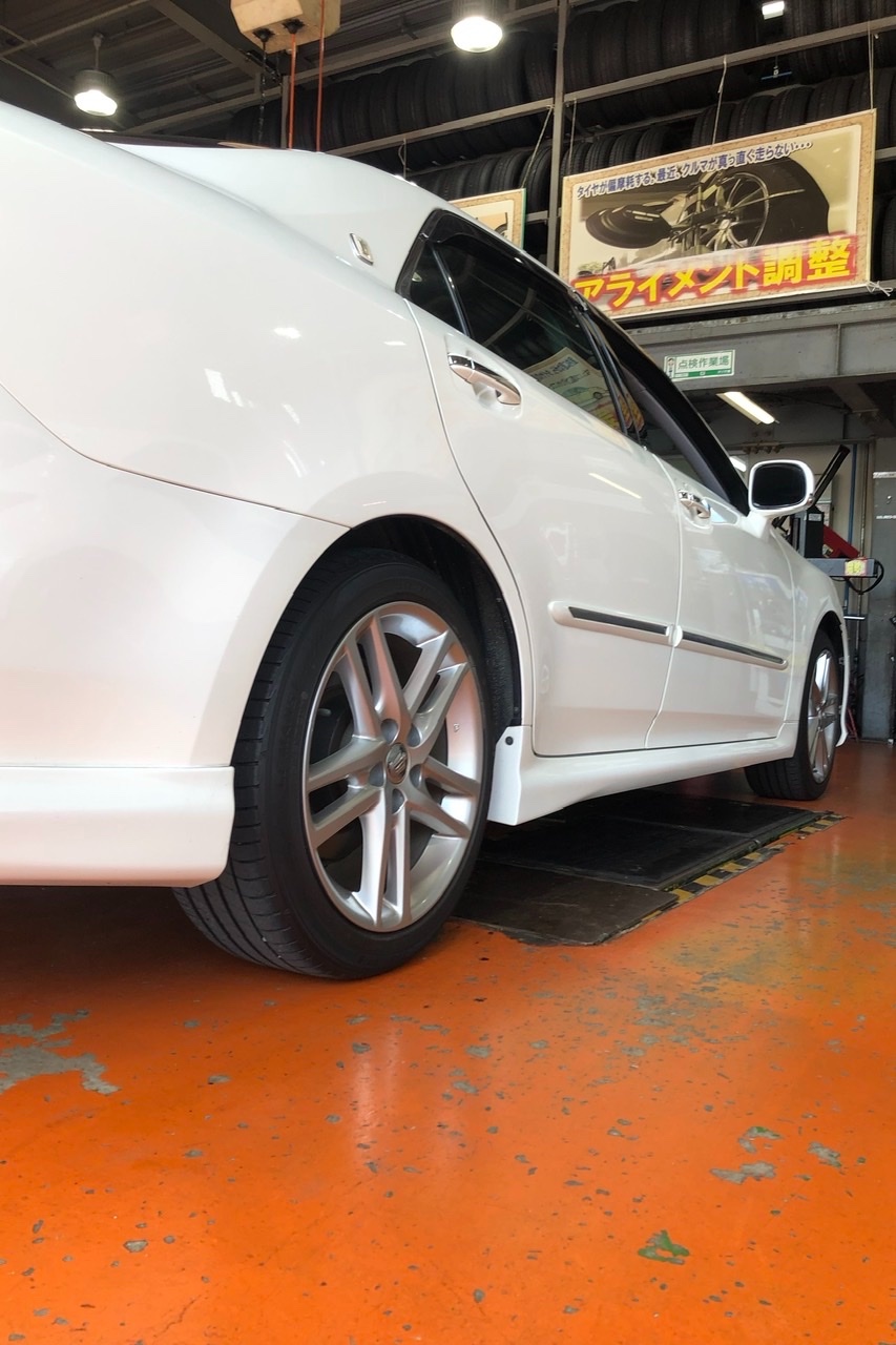 トヨタ クラウン 200系にダウンサスお取り付け‼️ | 店舗お トヨタ クラウン 200系にダウンサスお取り付け‼️ | 店舗お